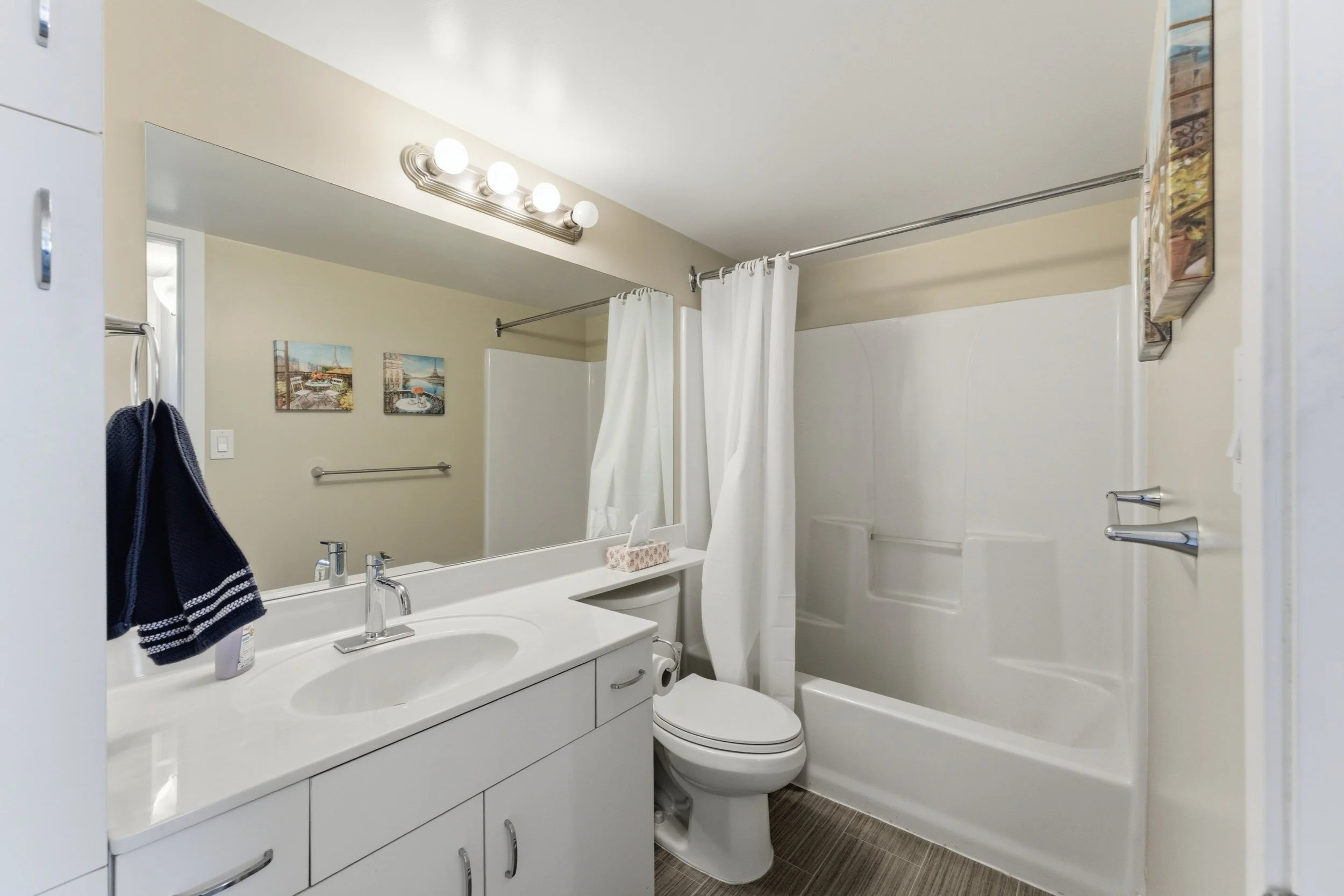 312-99 Gerard St-22.jpg