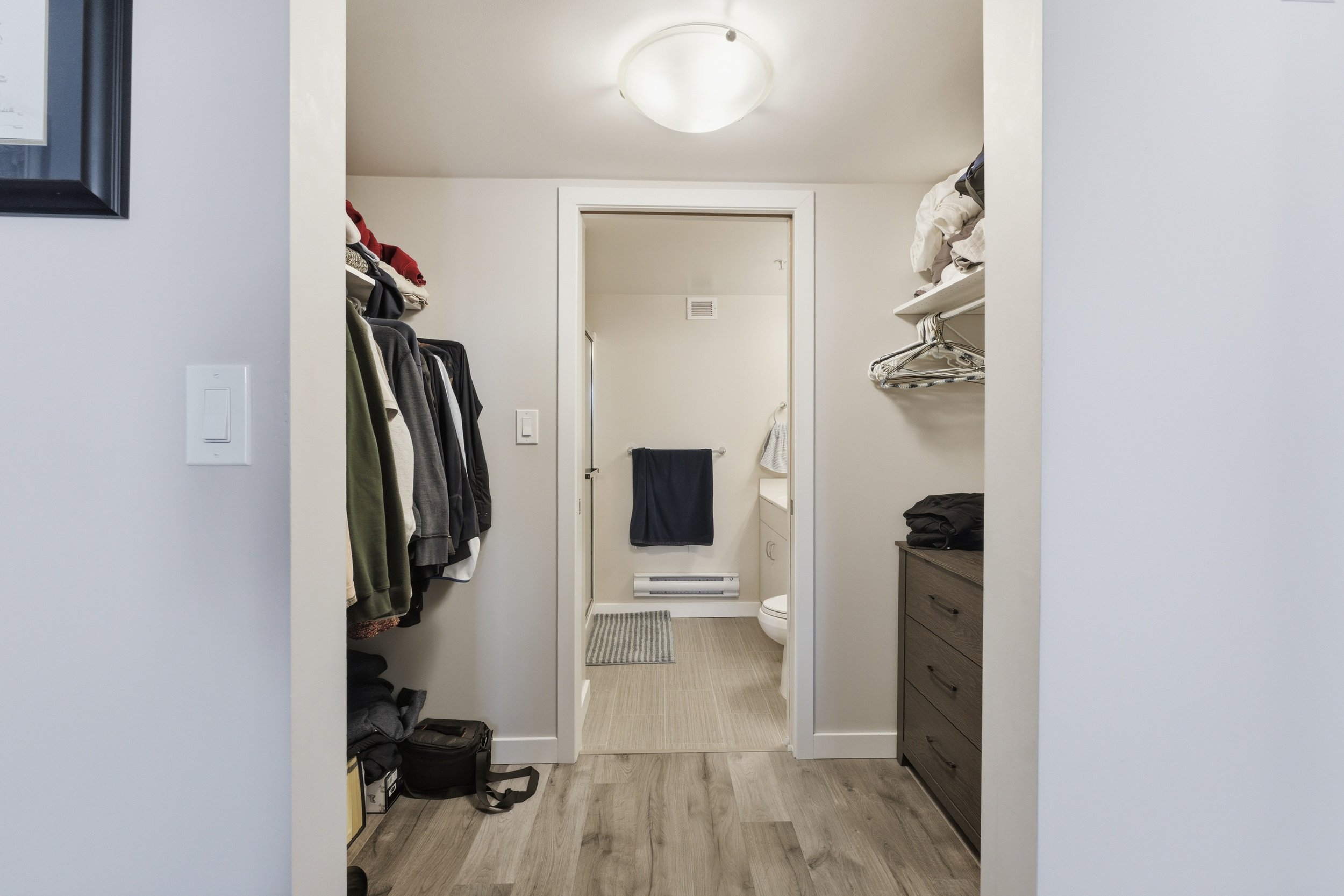 312-99 Gerard St-17.jpg