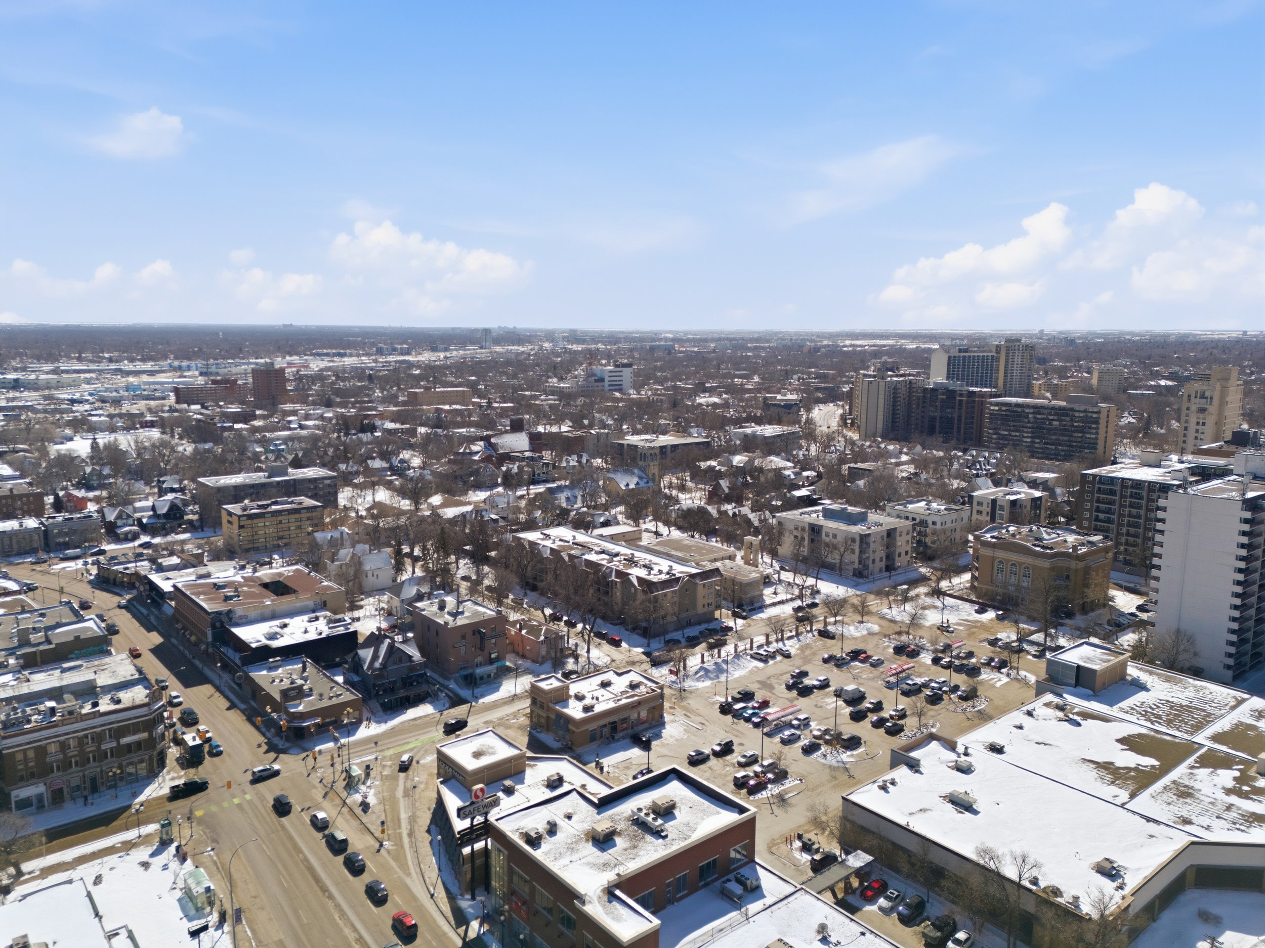 312-99 Gerard St-30.jpg