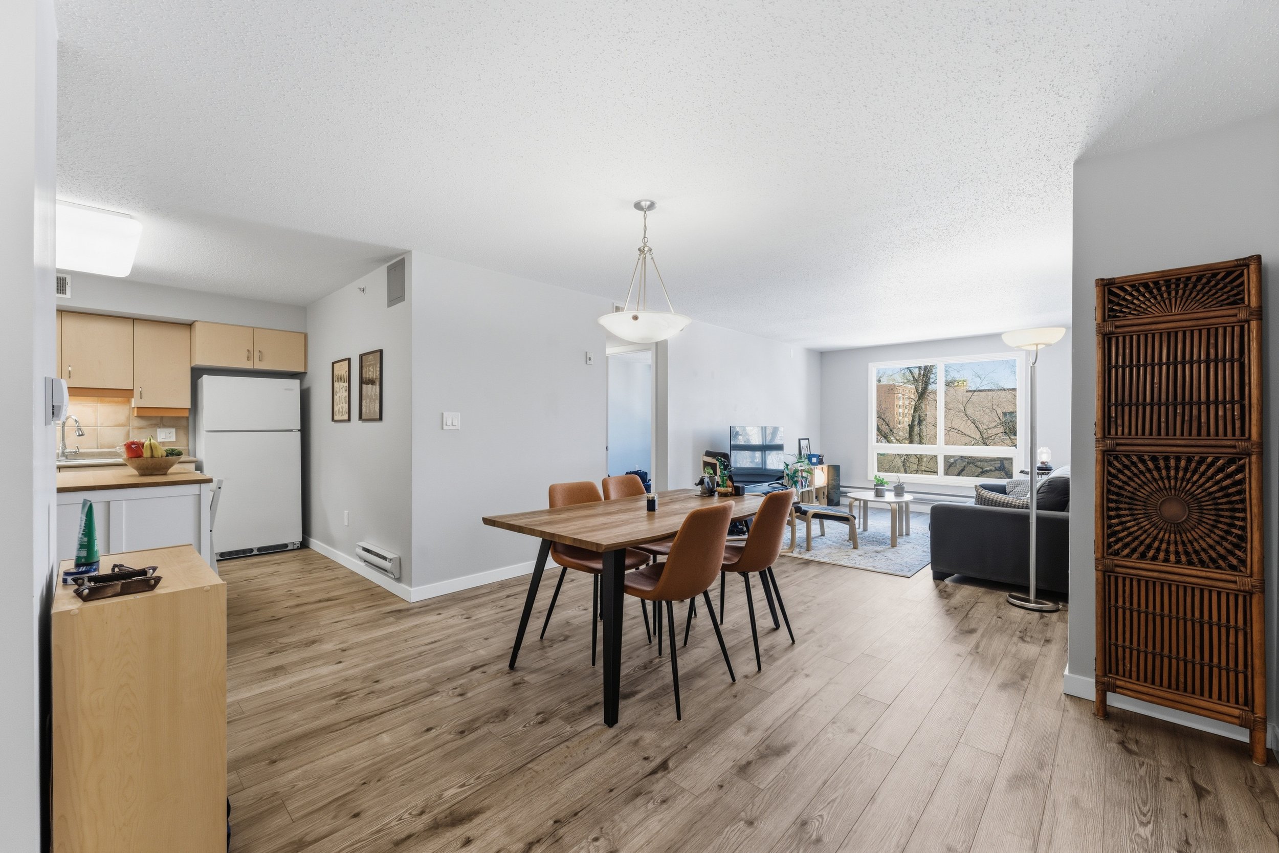 312-99 Gerard St-8.jpg