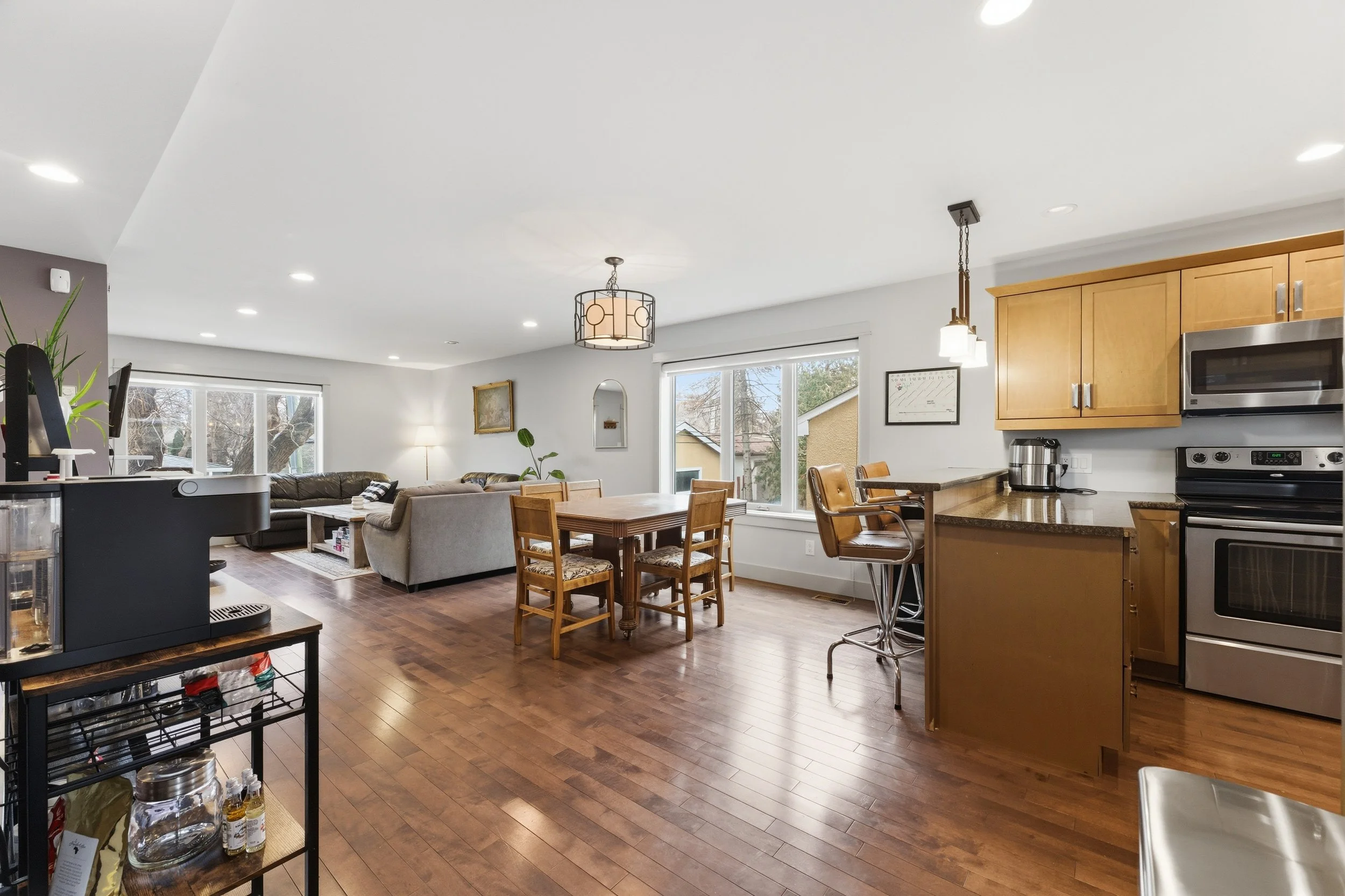 1059 Parker Ave-10.jpg