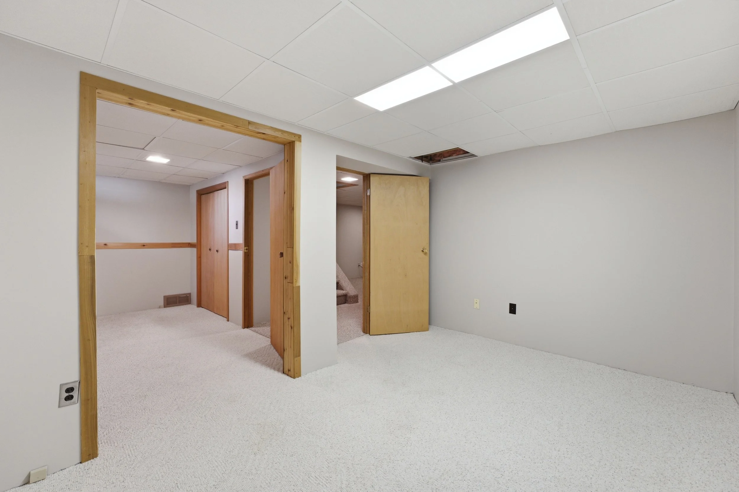 31 Dells Cres-28.jpg