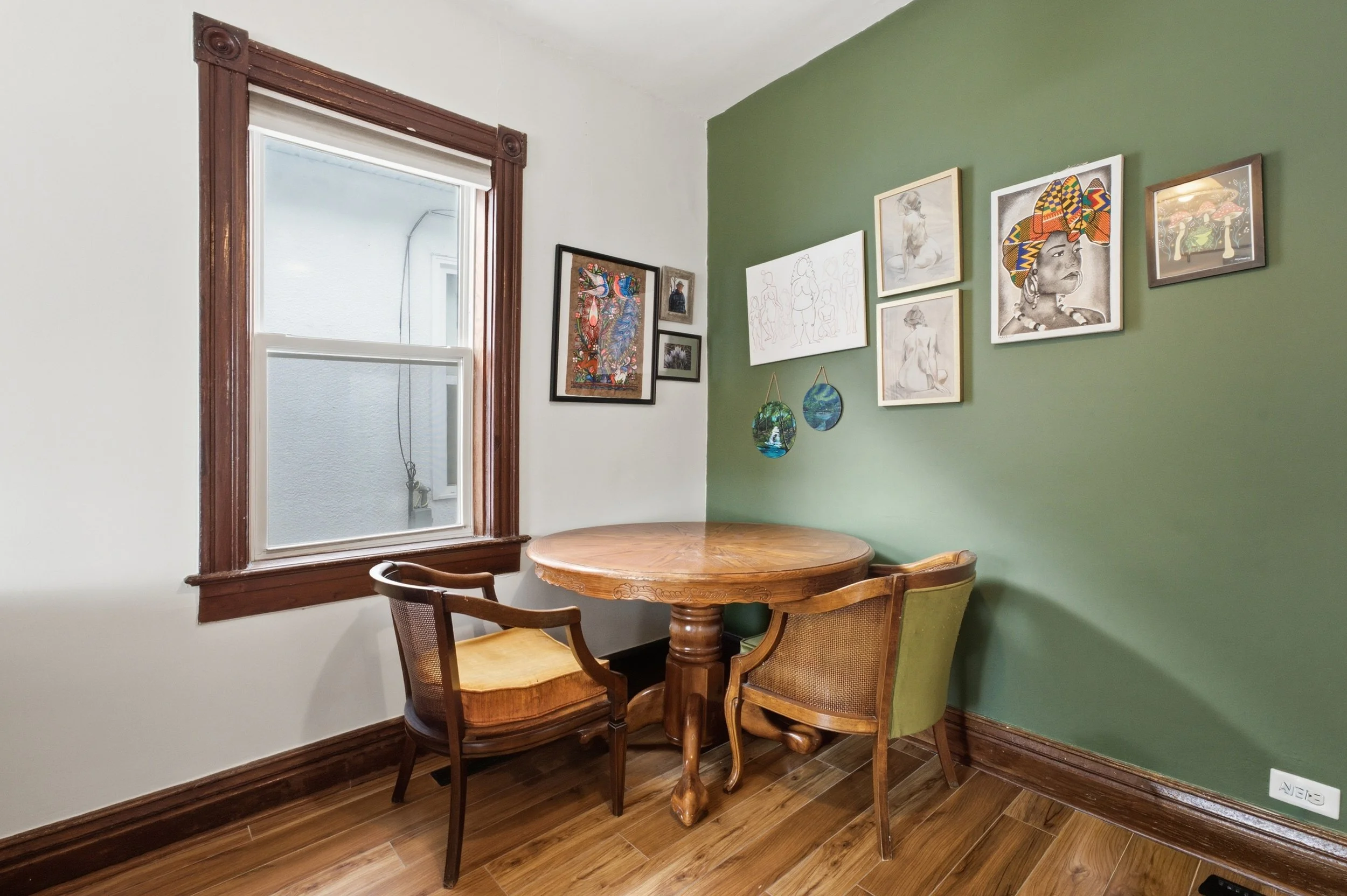 177 Johnson Ave W-13.jpg