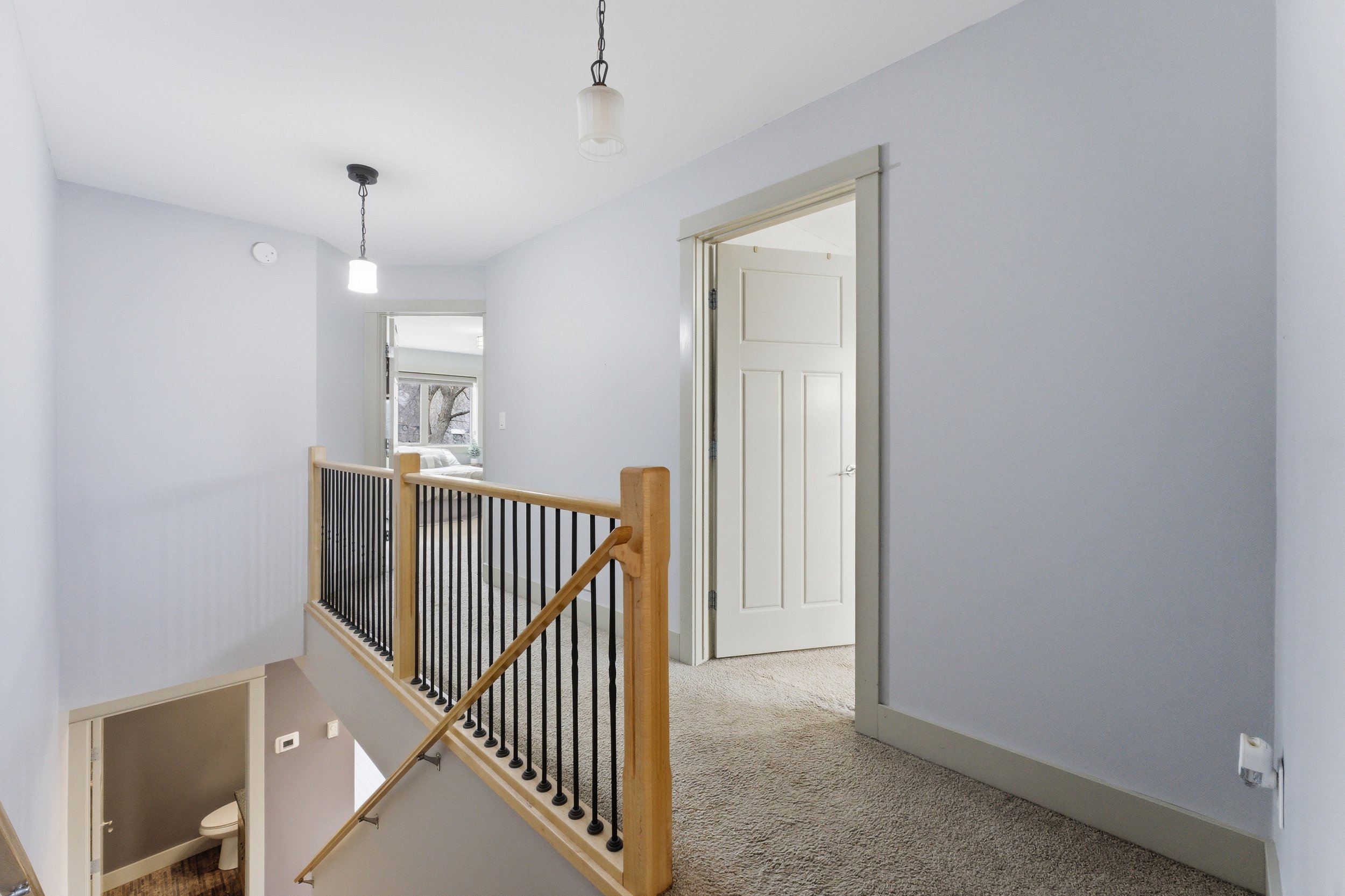 1059 Parker Ave-22.jpg