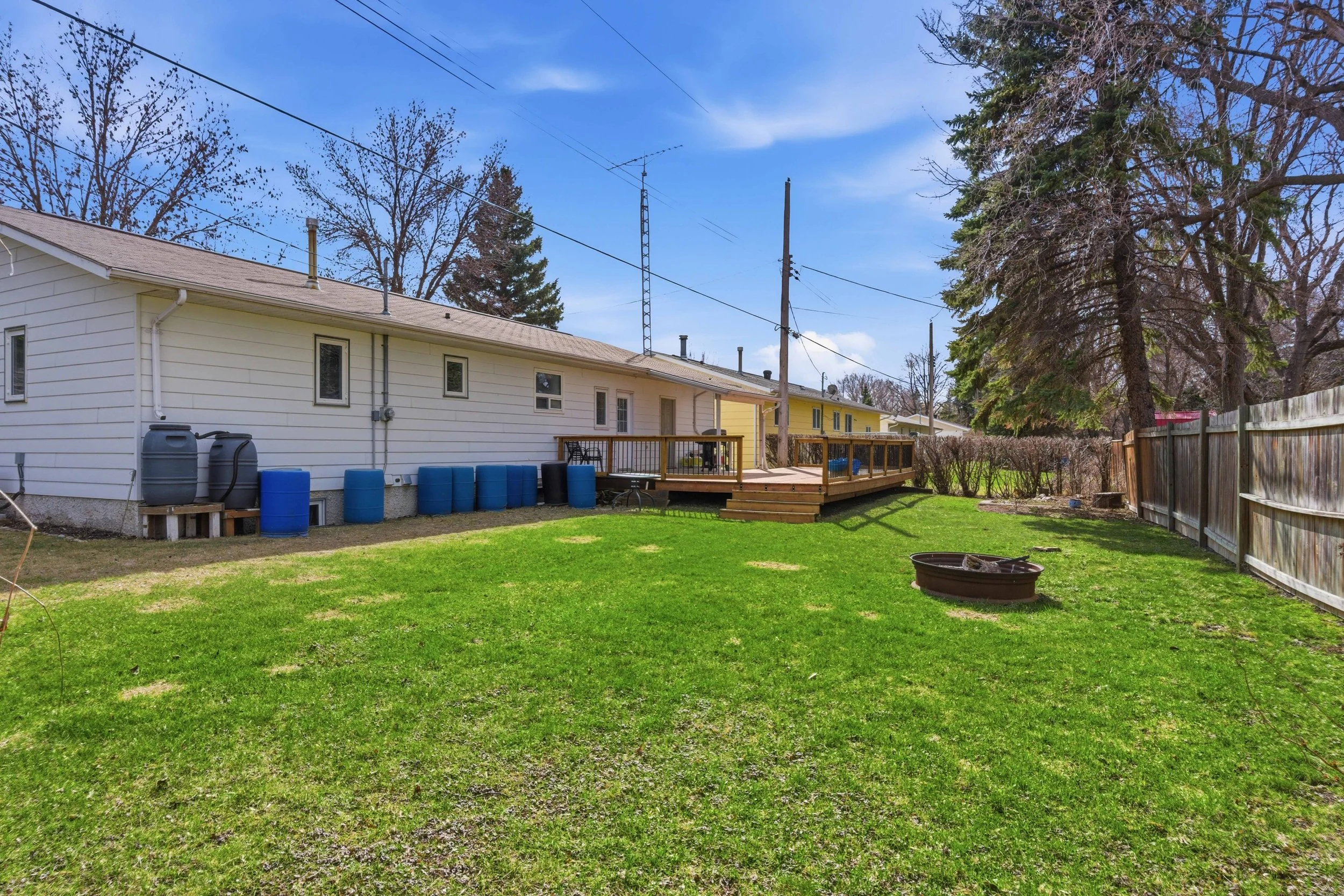 55 Spruce Cres-45.jpg