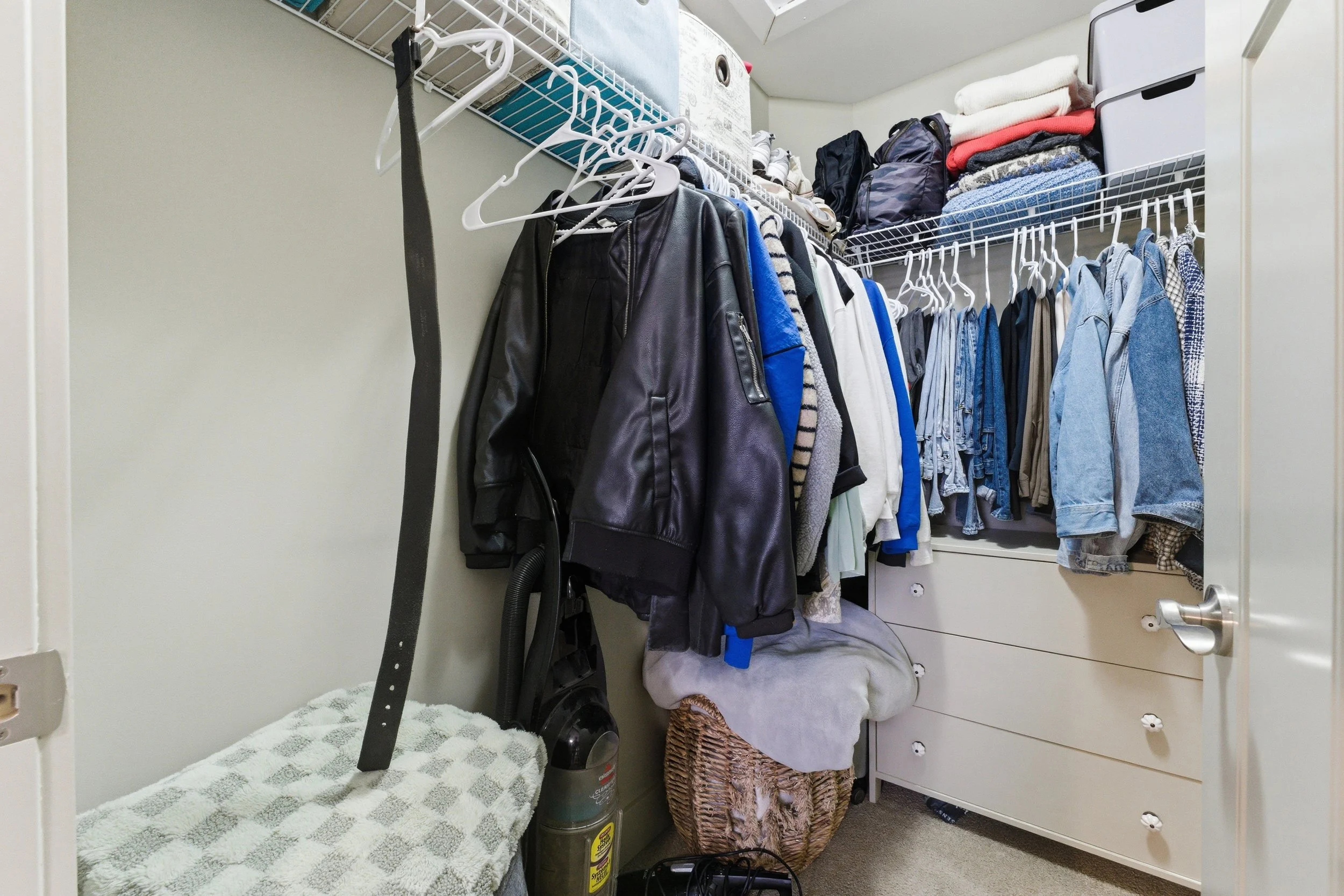 1059 Parker Ave-27.jpg