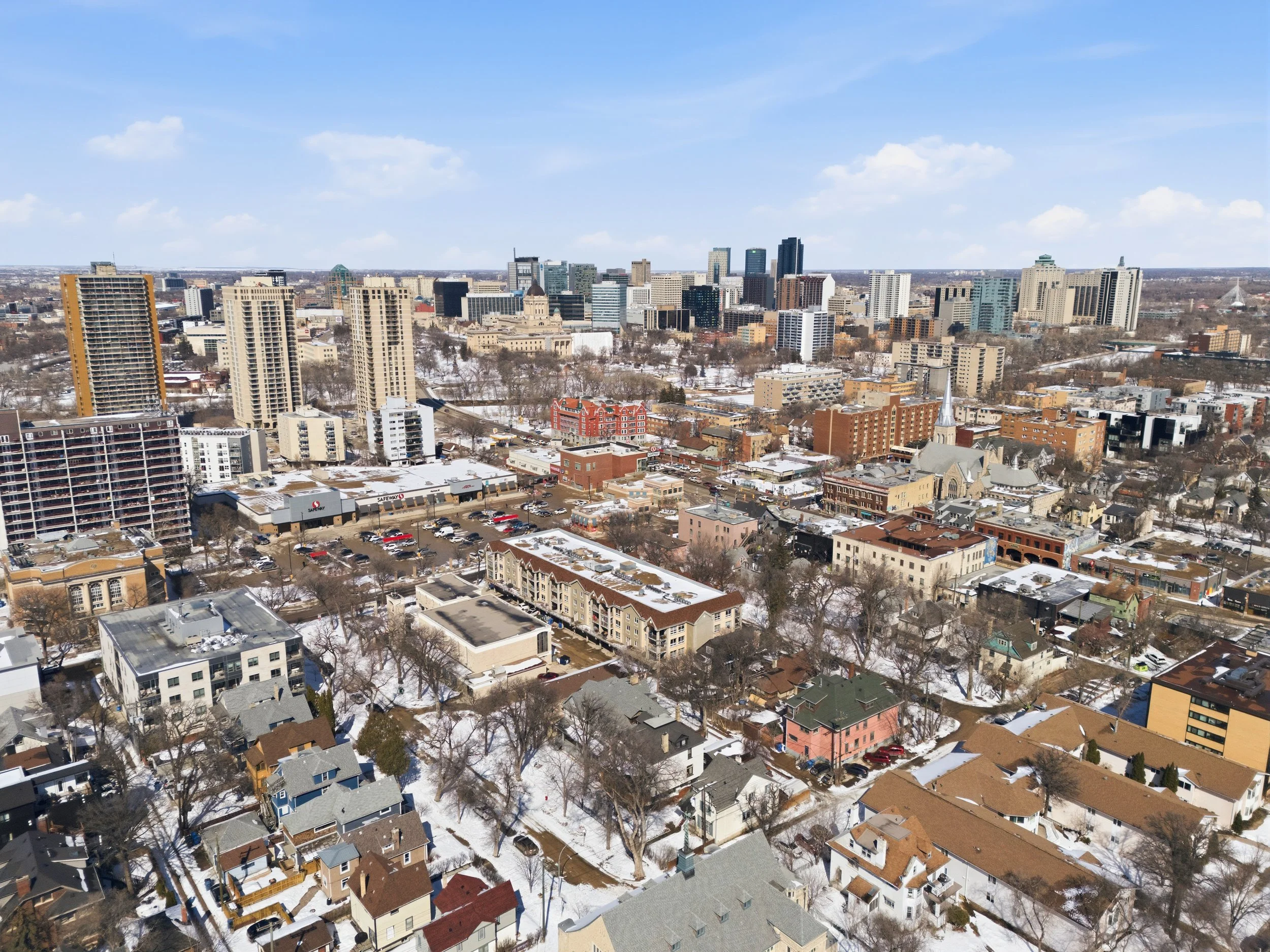 312-99 Gerard St-29.jpg