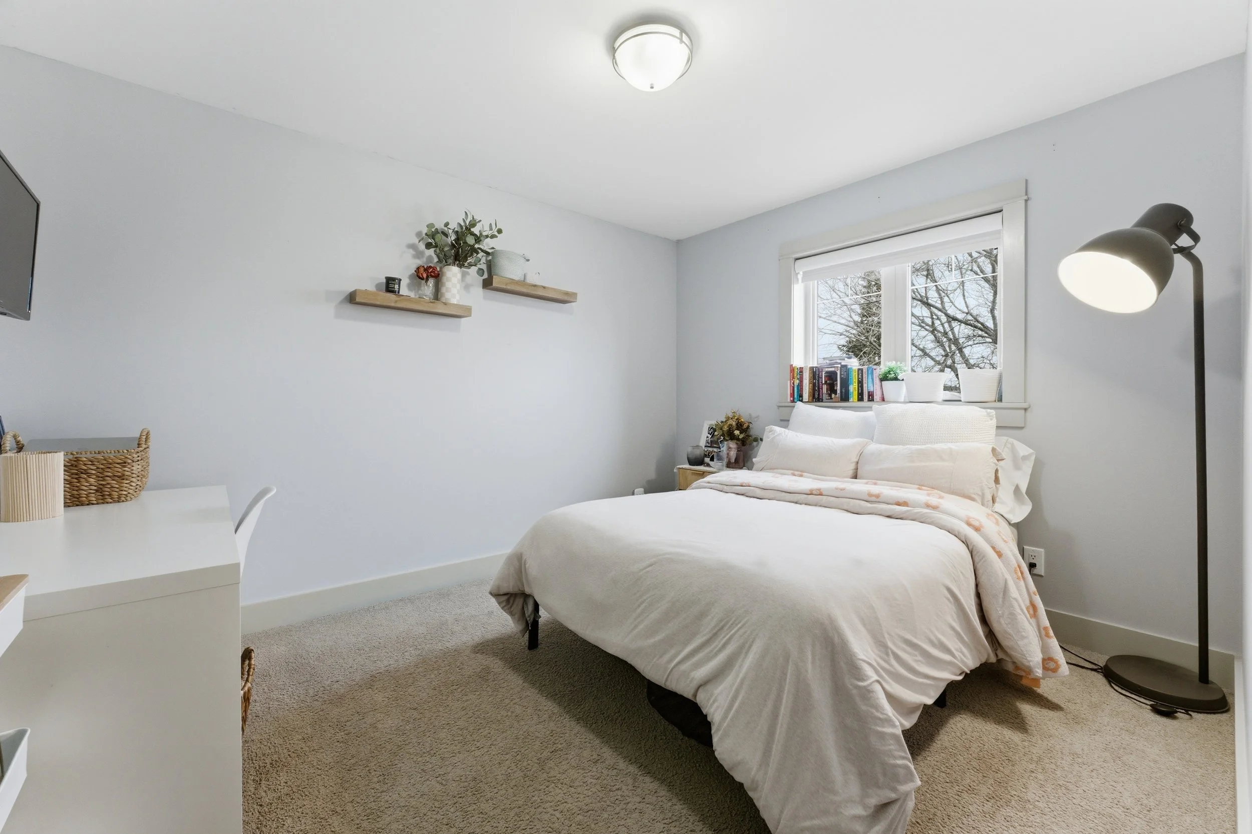 1059 Parker Ave-25.jpg