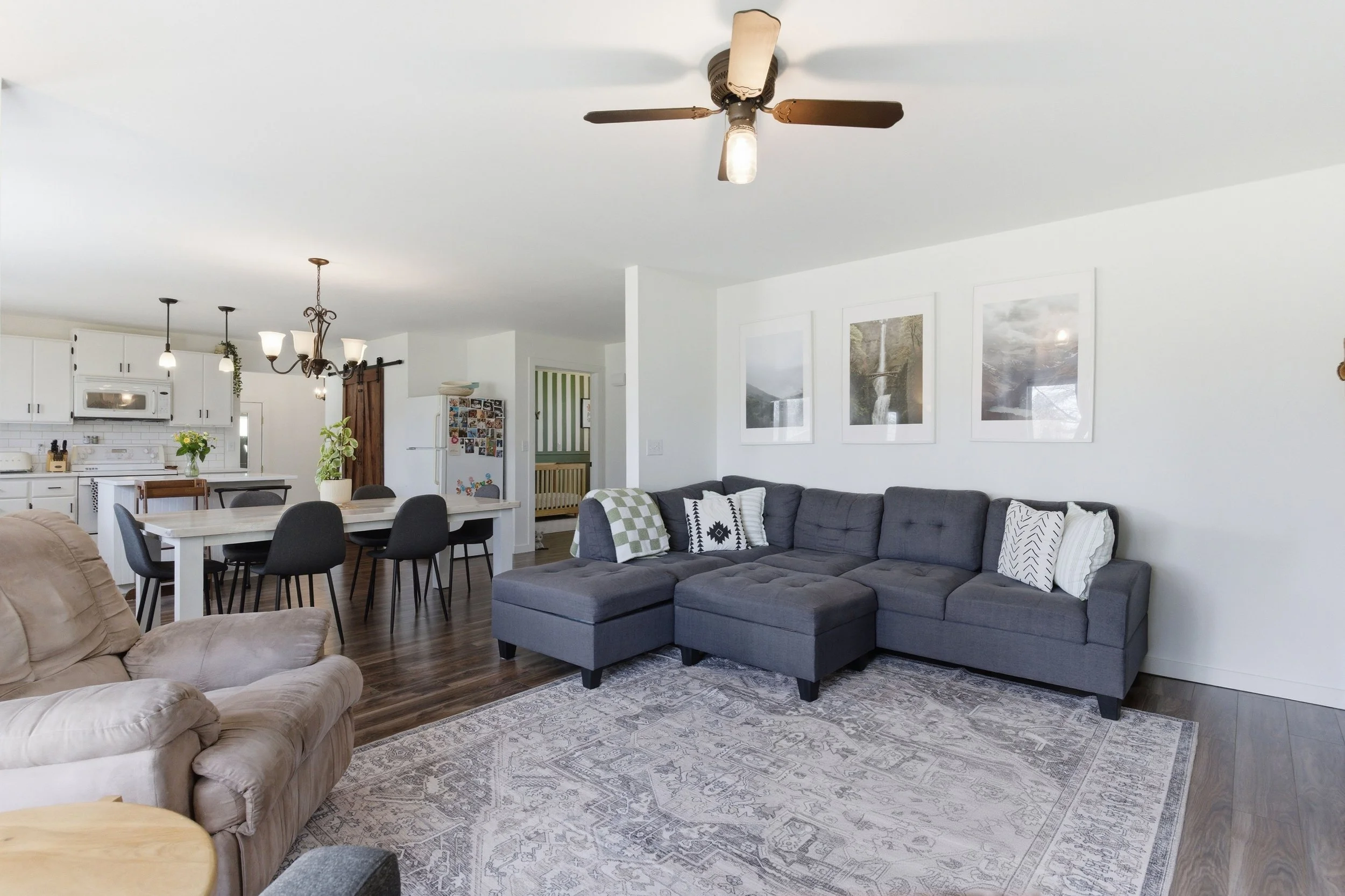 55 Spruce Cres-16.jpg