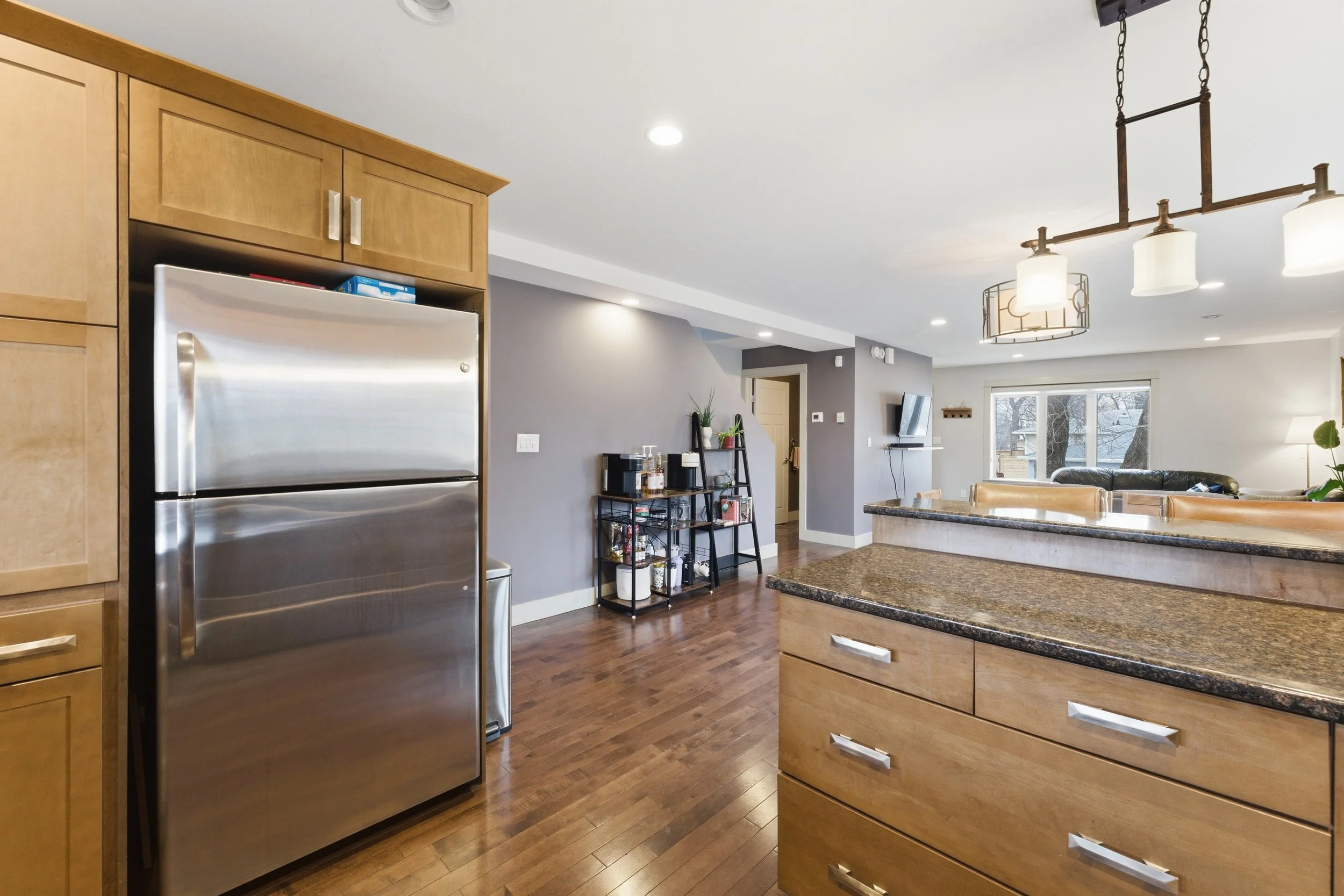 1059 Parker Ave-12.jpg