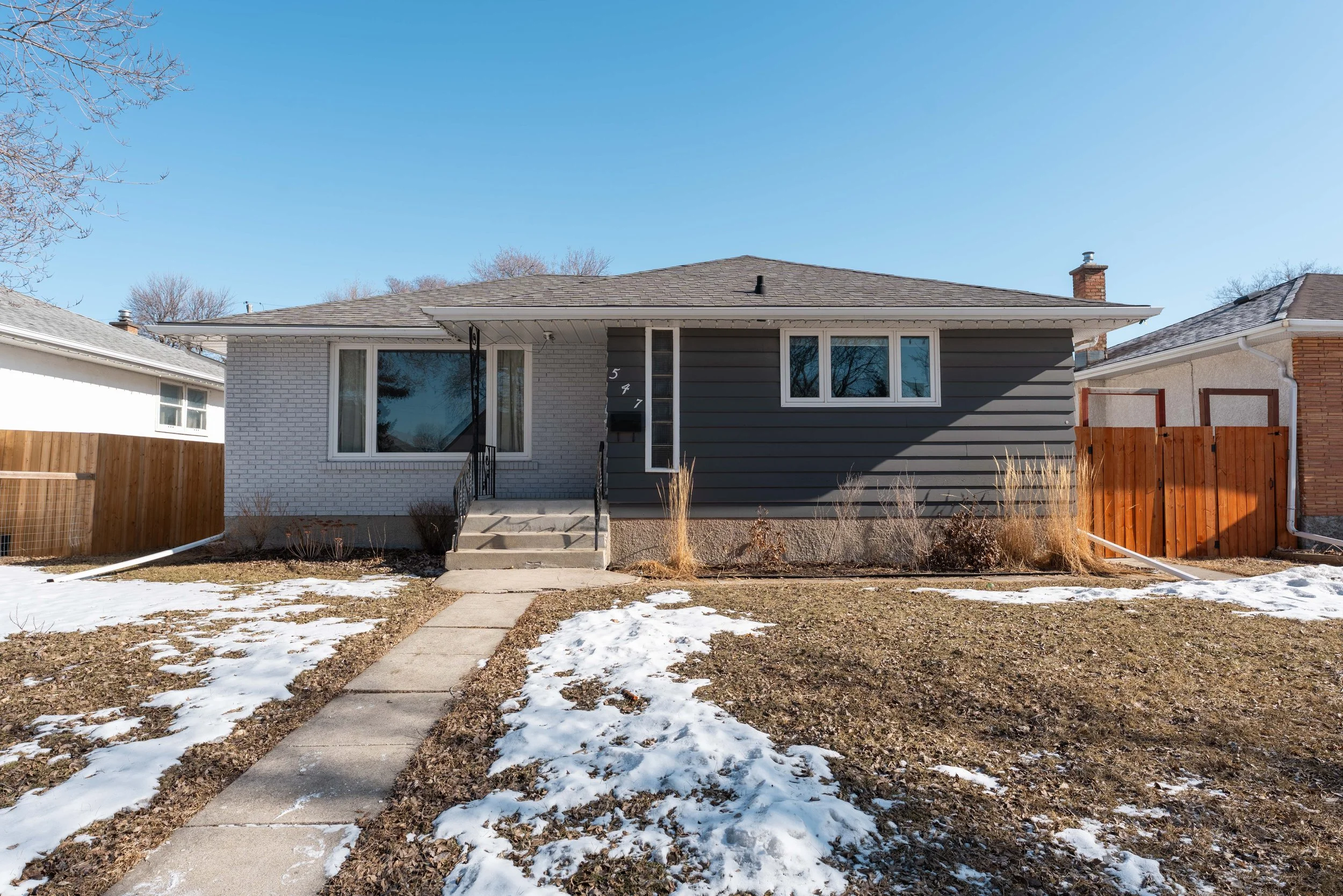 547 Melbourne Ave-3.jpg