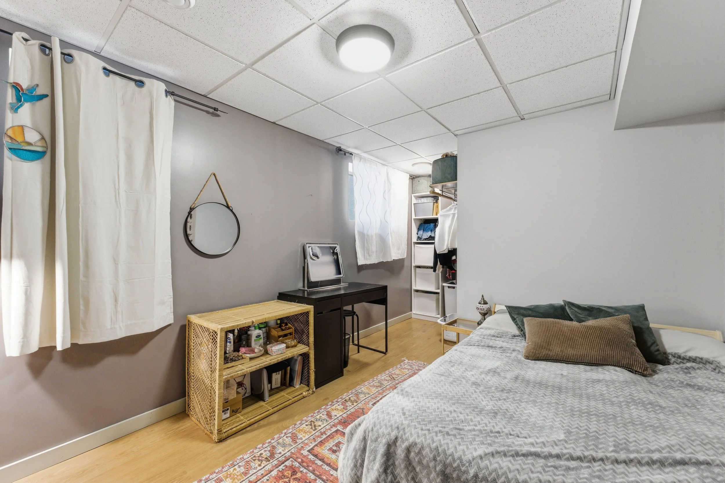 1059 Parker Ave-39.jpg