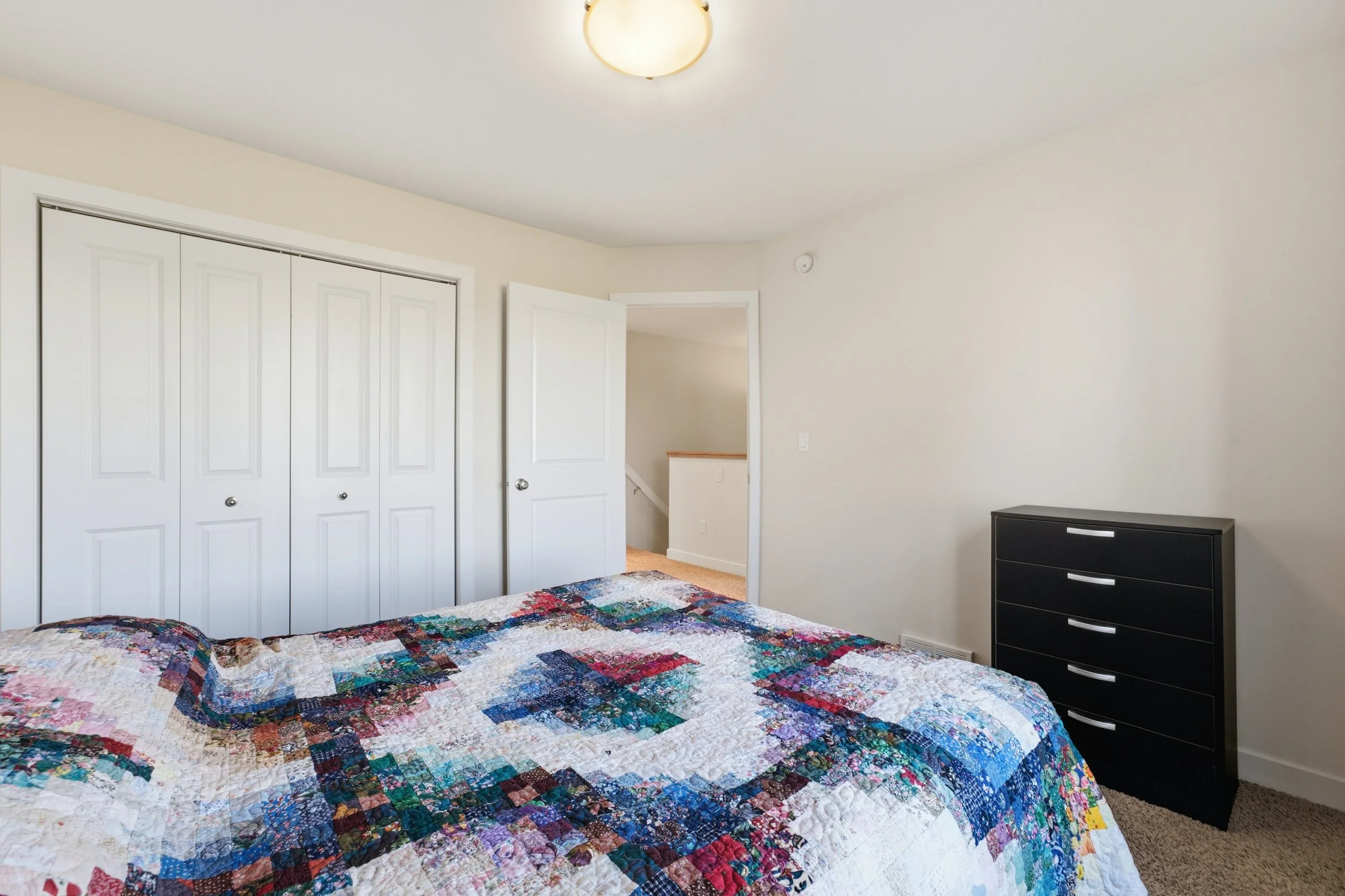 5-3377 Pembina Ave-32.jpg