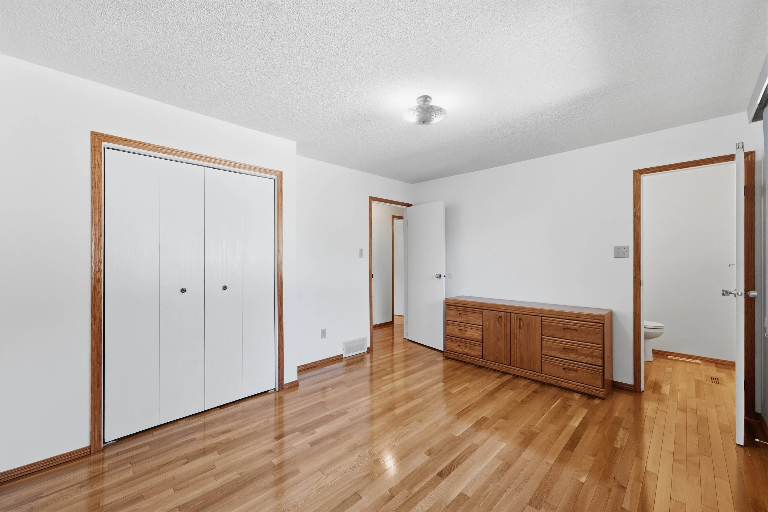 31 Dells Cres-17.jpg