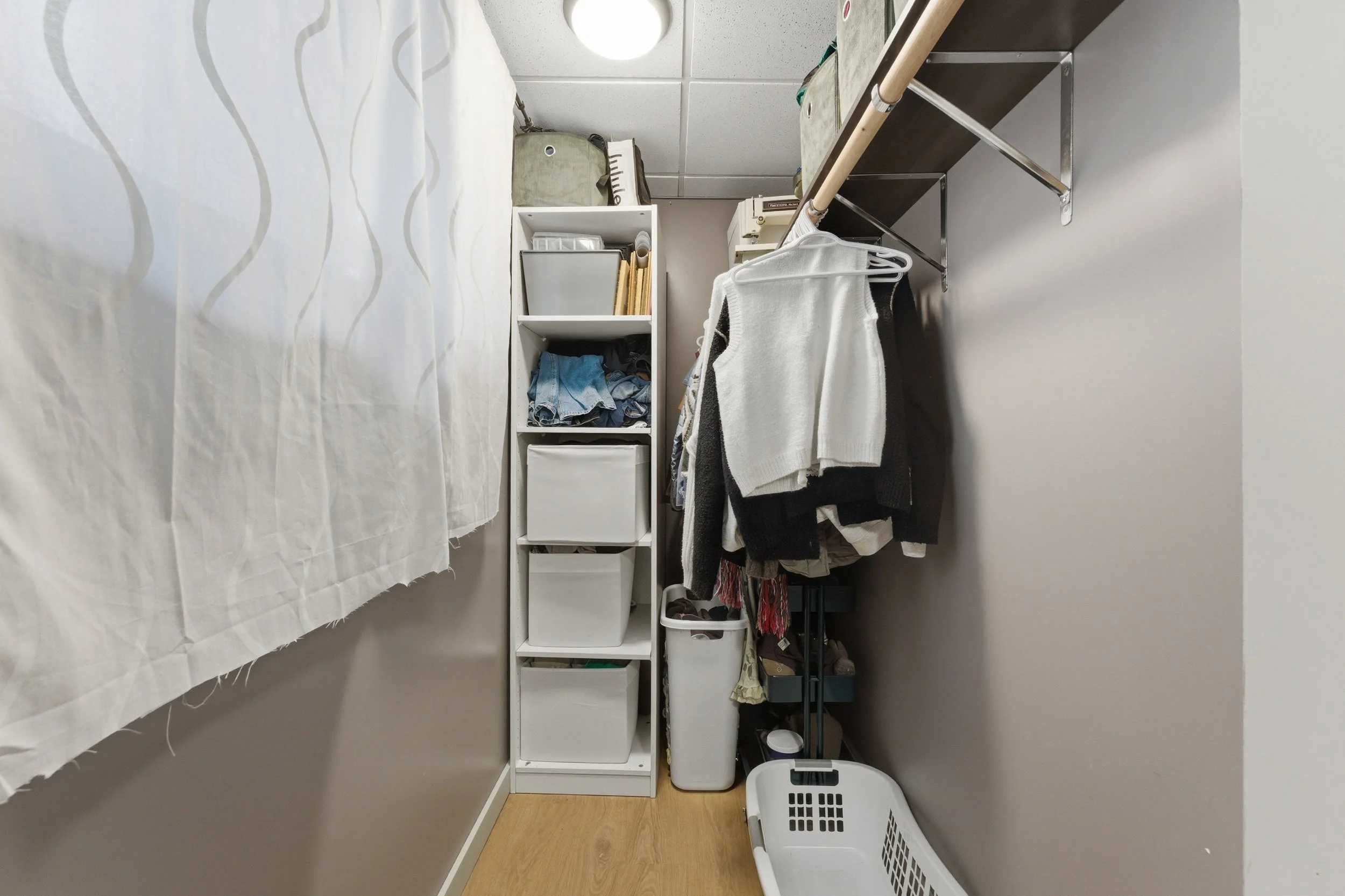 1059 Parker Ave-41.jpg