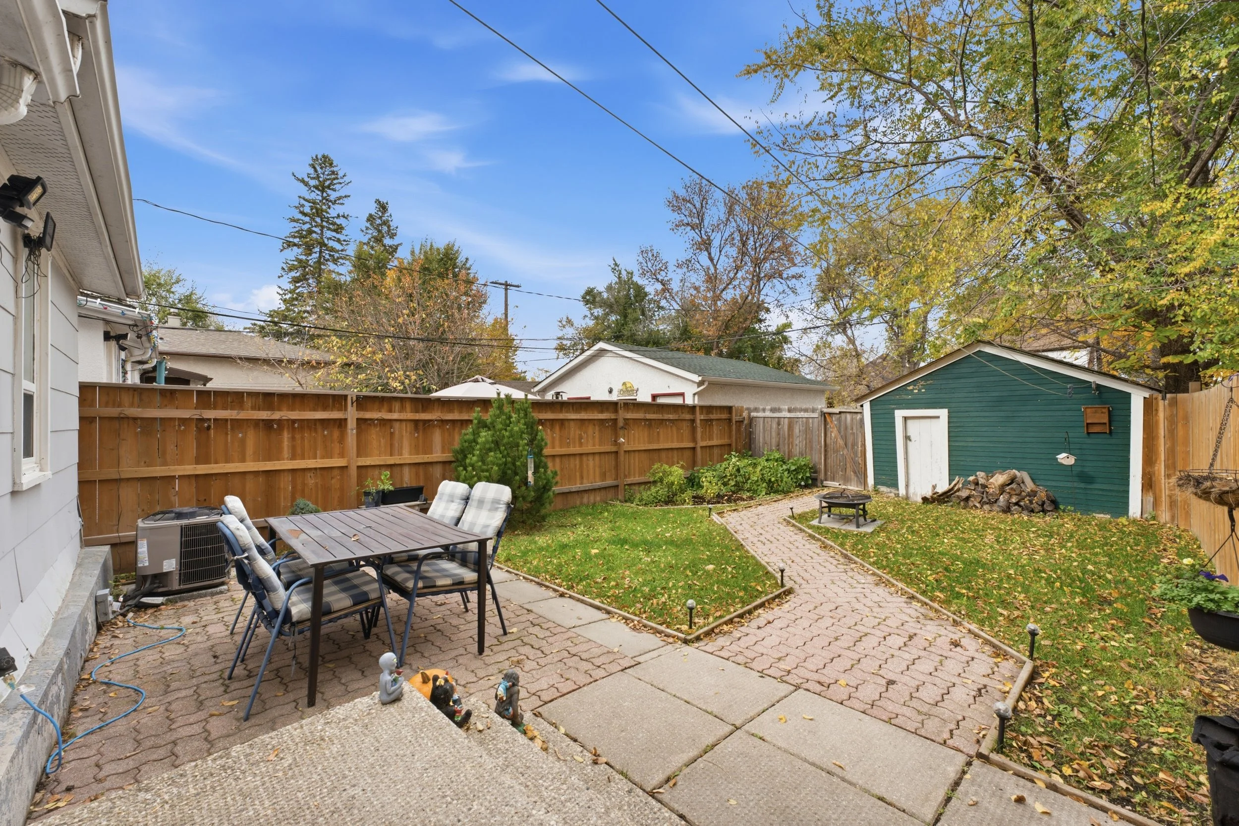 177 Johnson Ave W-33.jpg