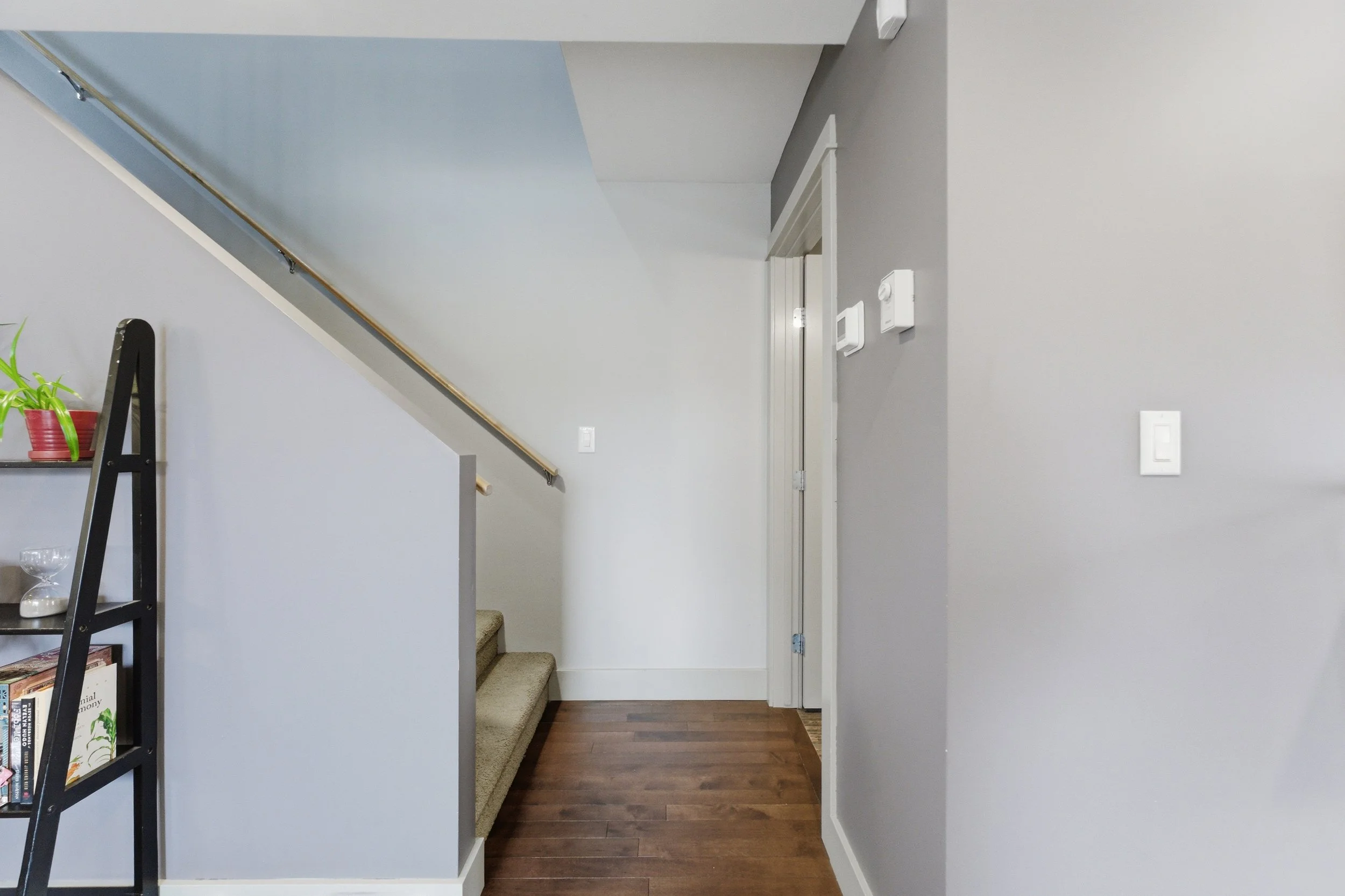 1059 Parker Ave-19.jpg