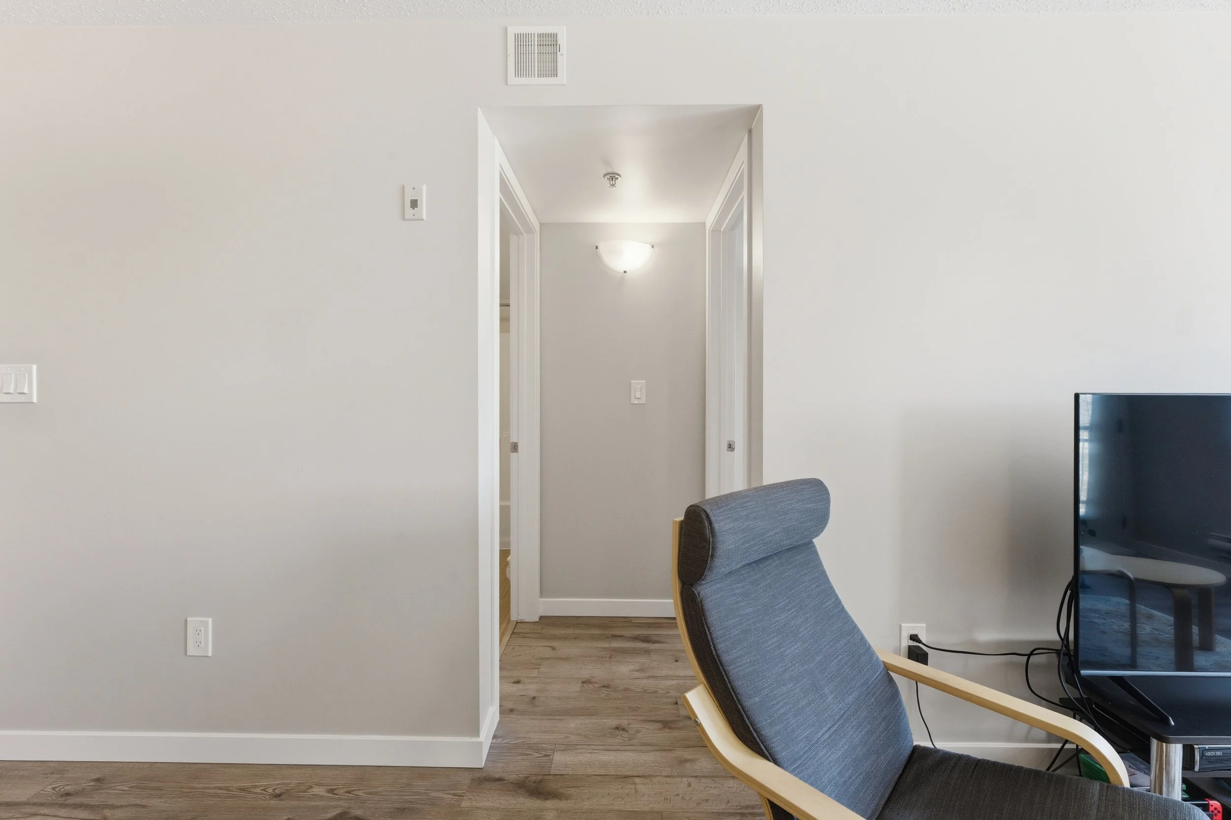 312-99 Gerard St-19.jpg