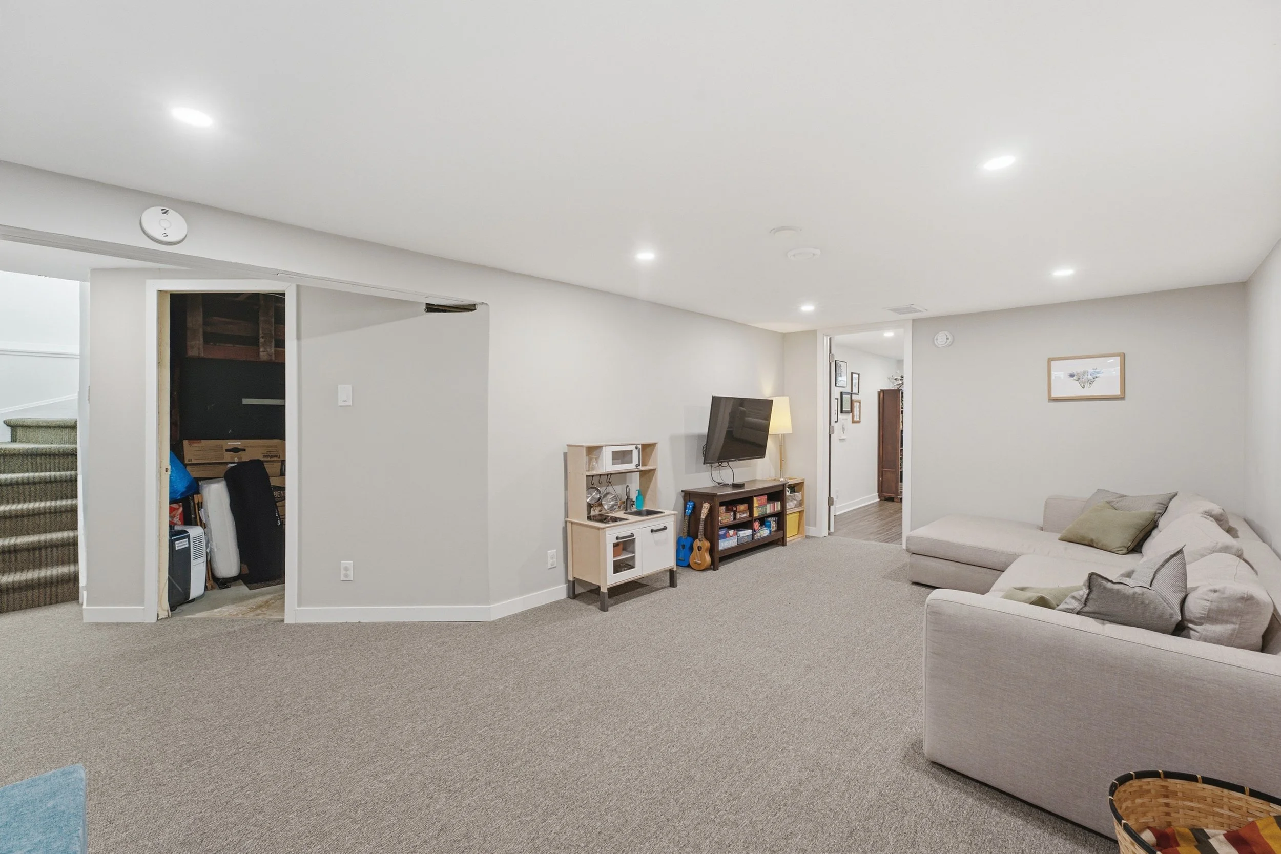 450Beaverbrook St-29.jpg