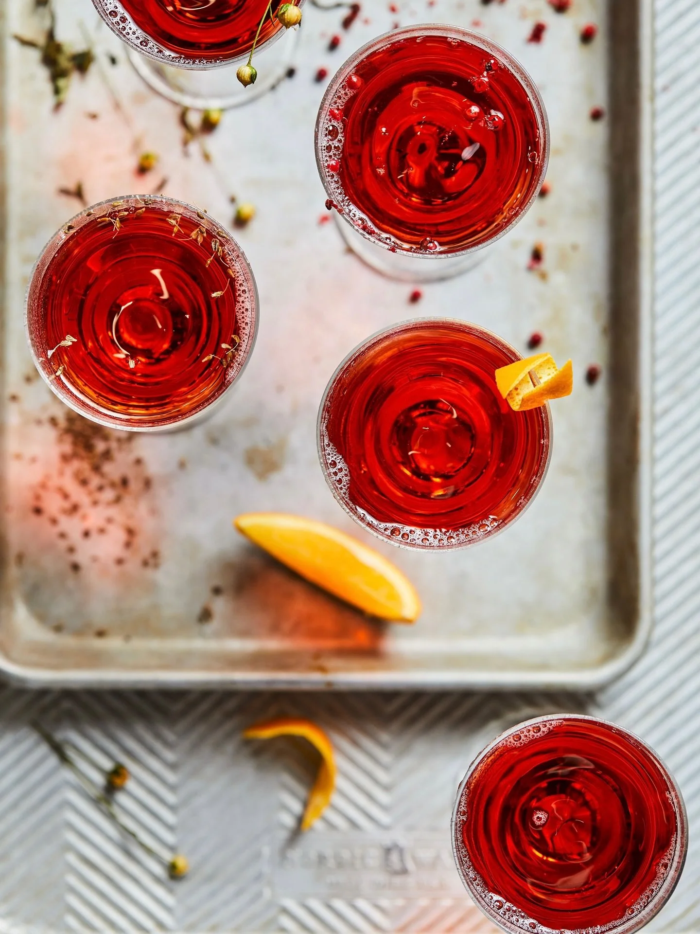 NEGRONI WEEK

One of our favorites of the year ❤️

Stop in to our Strip District location for a classic or THIS WEEK ONLY THE RETURN OF OUR Chai Negroni ❤️

Available through sellout this weekend!