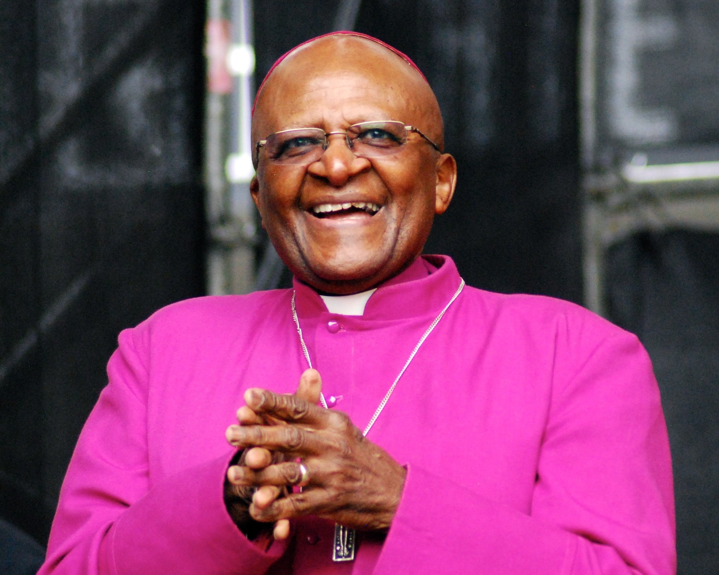 Десмонд туту. Jugendliebe (Archbishop Desmond Tutu, KORTUTU).