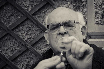 Ralph Steadman’s Holiday Heaven &amp; Hell