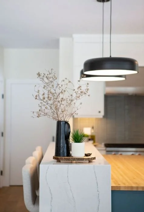 kitchen_island.JPG