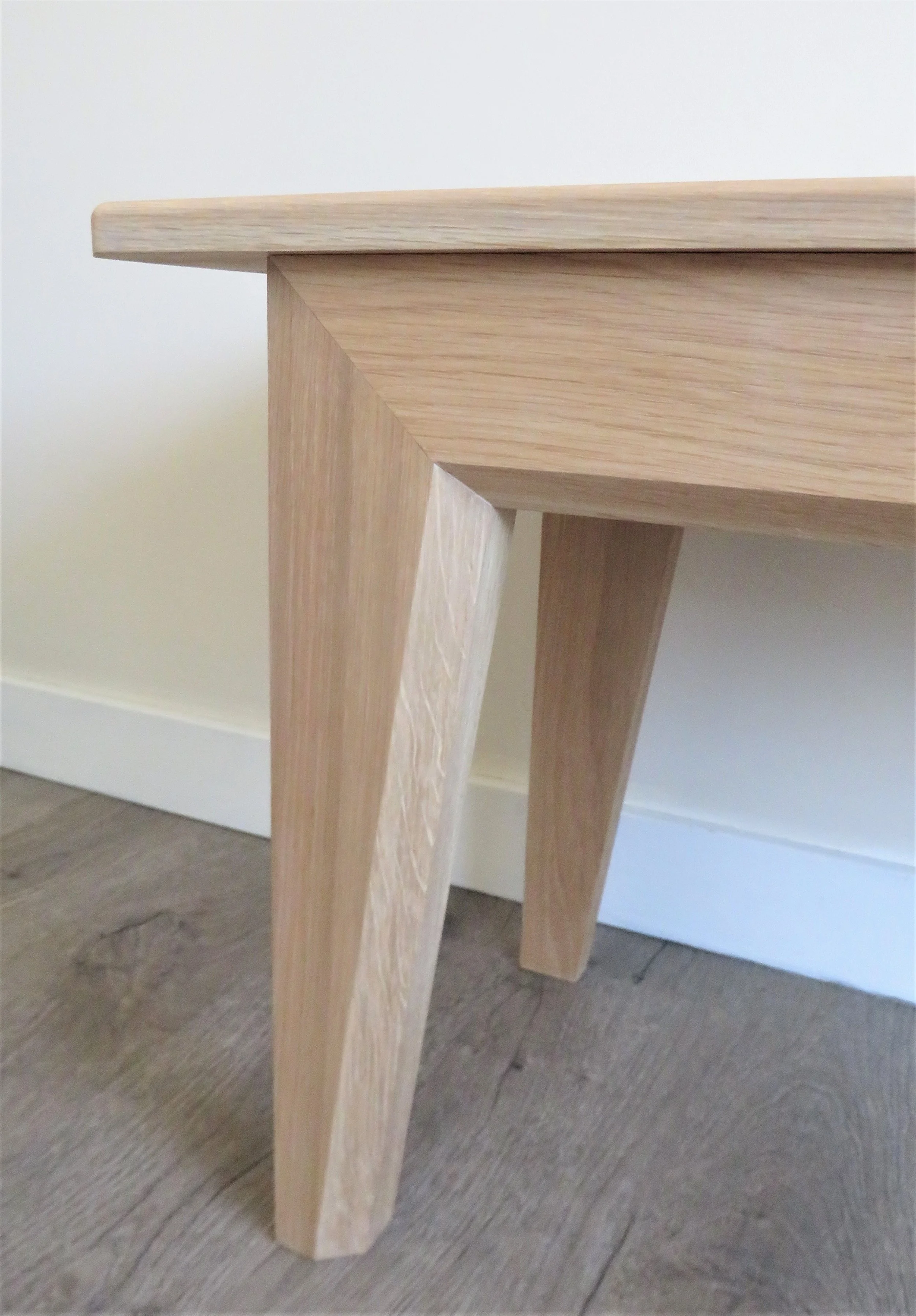 solid_oak_dining_bench.JPG