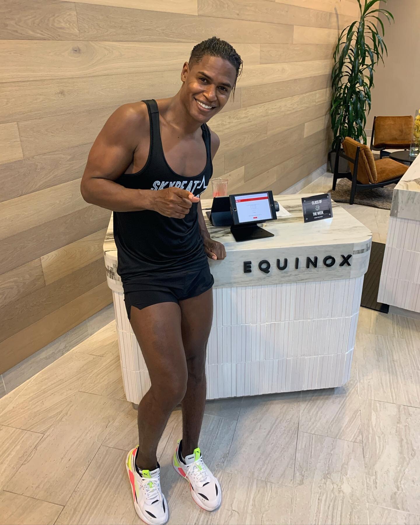 Catch a Skybeat Dance Fitness class @equinox 

#coralgables MONDAY 5pm &amp; TUESDAY 12:30pm

#brickell WEDNESDAY 6:45pm 

see you soon 

#skybeatdancefitness #equinox #miami #coralgables #merrickpark #fitness #wellness #shortshorts #fun #community #