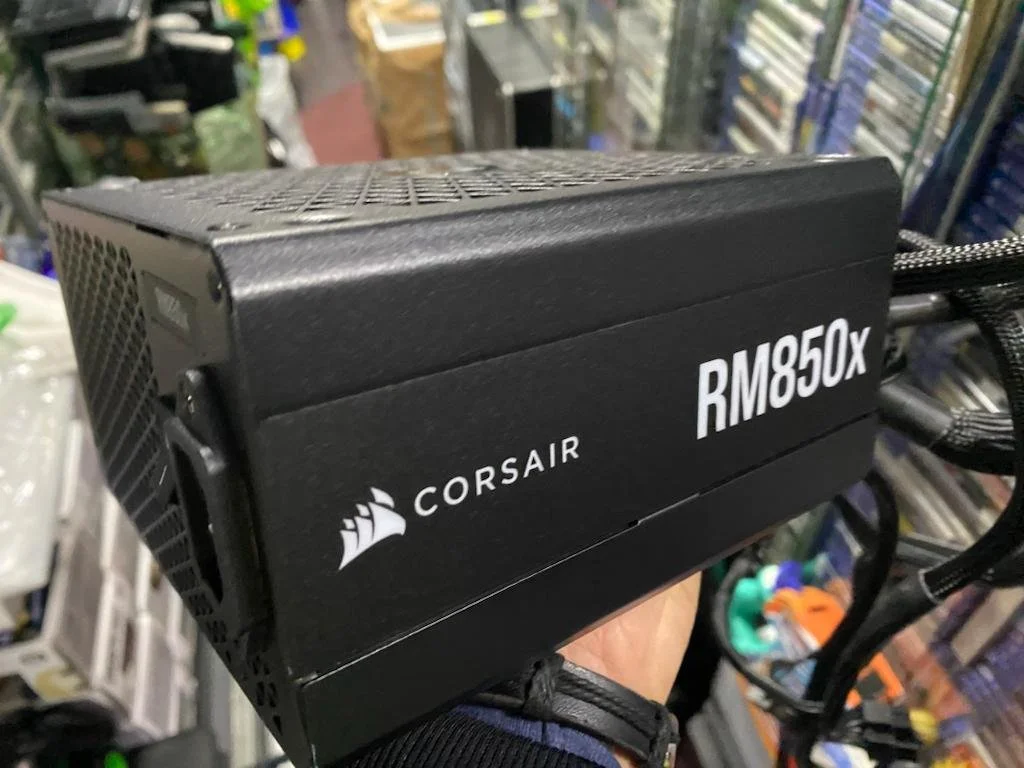 Corsair RM850x 80 PLUS Gold Fully Modular ATX Power Supply | CONDITION - USED | £79.99