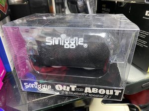 photo+smiggle+out+about+speaker+bluetooth.jpg