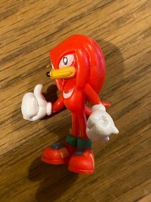 AT+Sonic+Hedgehog+Mini+FIgure+Knuckles.jpg