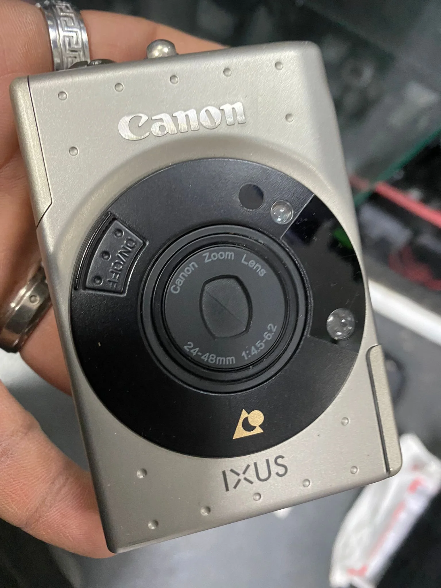 Canon IXUS Digital Camera | CONDITION - USED | £19.99
