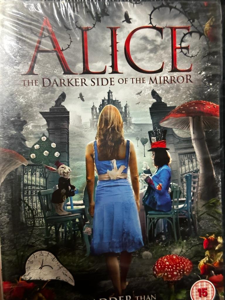 Alice The Darker Side Of The Mirror | £5.99