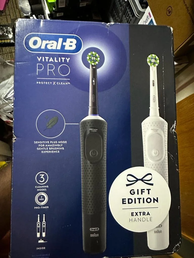 Oral B Vitality Pro Protect X Clean Gift Edition Extra Handle | CONDITION - NEW | £39.99