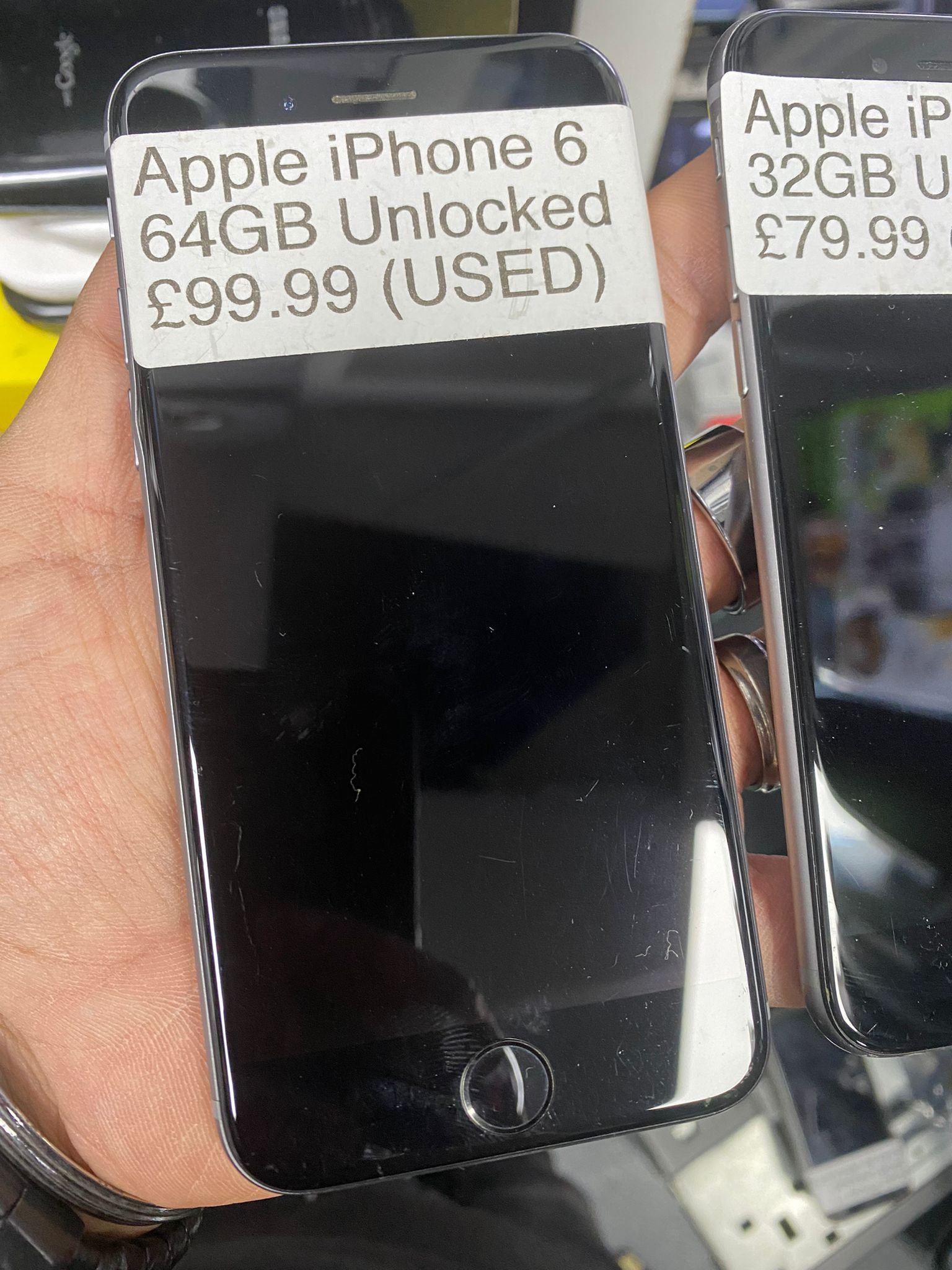 Apple Iphone 6GB 64GB.jpg
