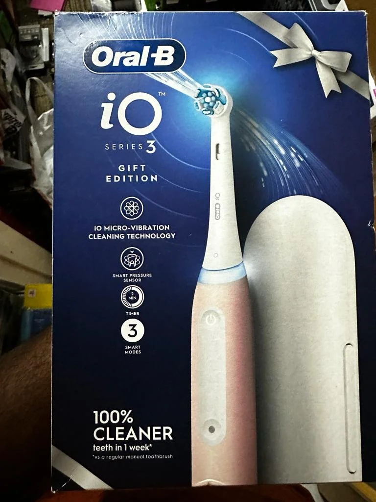 Oral B iO Series 3 Gift Edition | CONDITION - NEW | £49.99 (OUT OF STOCK)