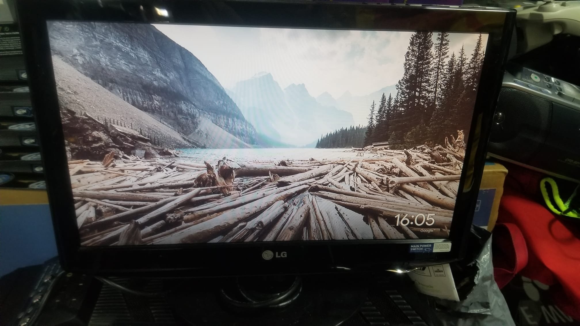 LG 19LH2000-ZA 19 Inch 720P Black TV | CONDITION - USED | £29.99
