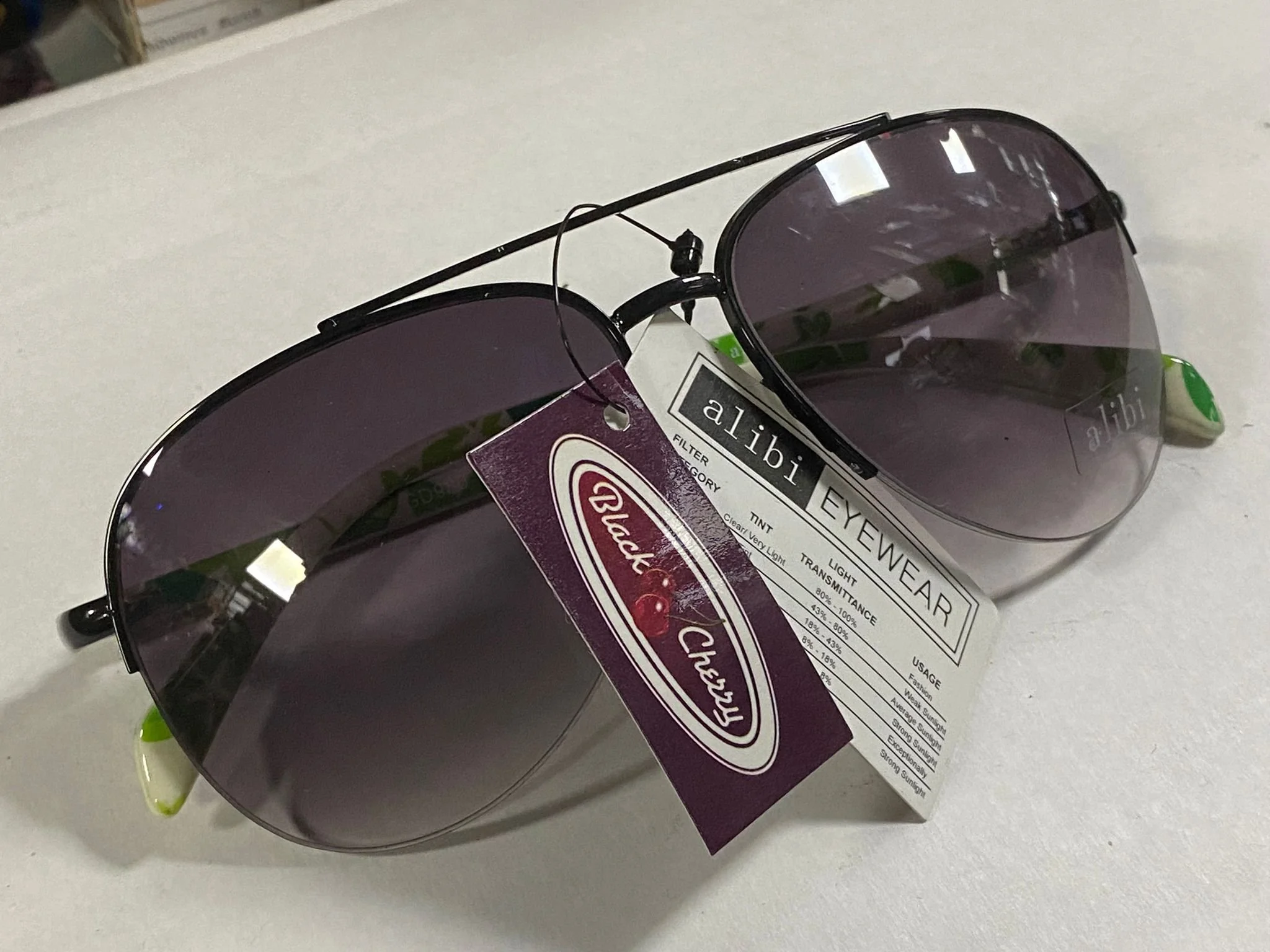 Alibi Black Cherry GD980 Sunglasses | £19.99