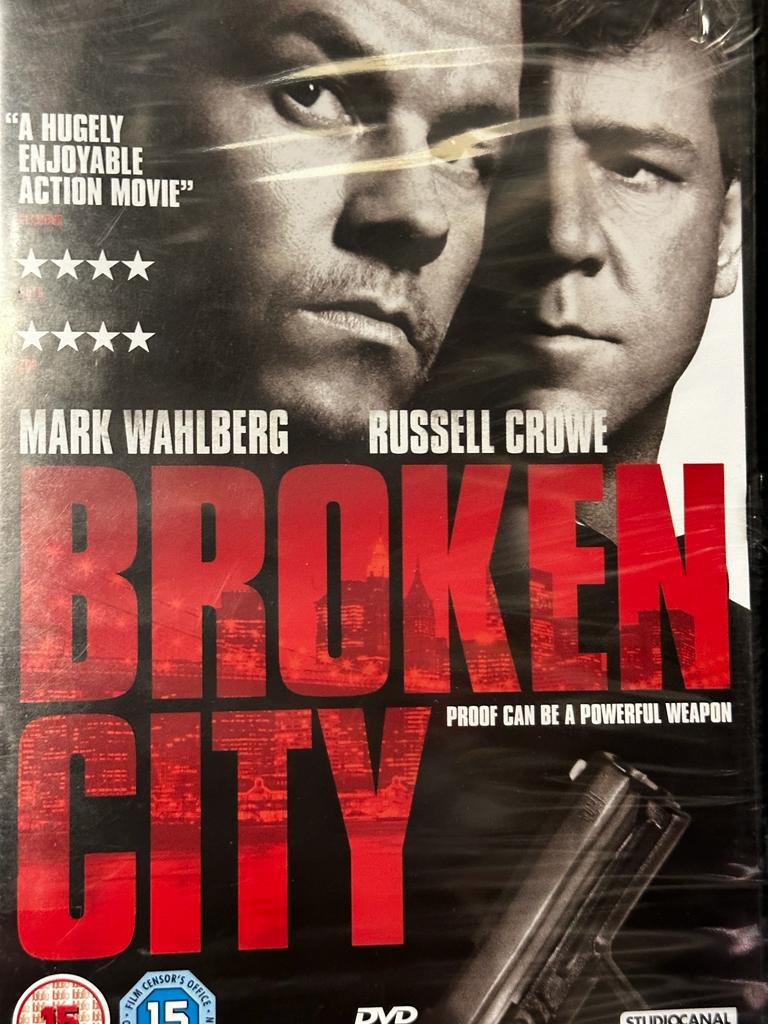 Broken City | £0.99