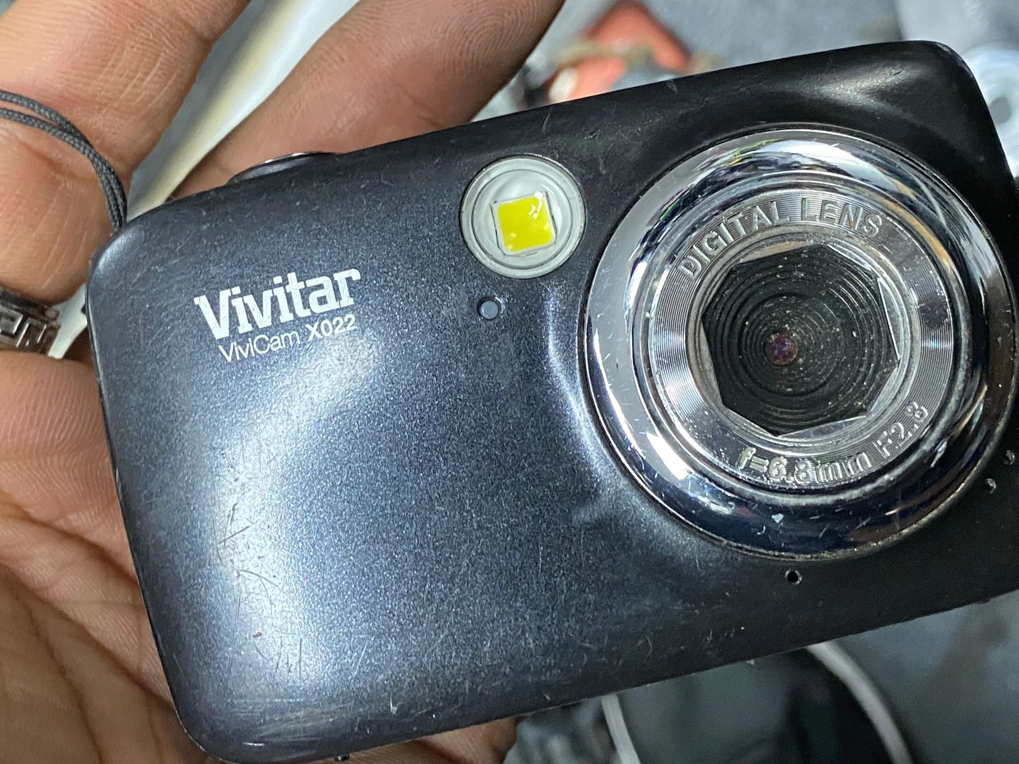 Vivitar Vivicam X022 10.1MP Digital Camera Grey | CONDITION - USED | £12.99