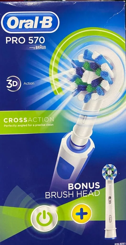 Oral-B Pro 570 Electric Toothbrush 3D CrossAction | CONDITION - NEW | £22.99