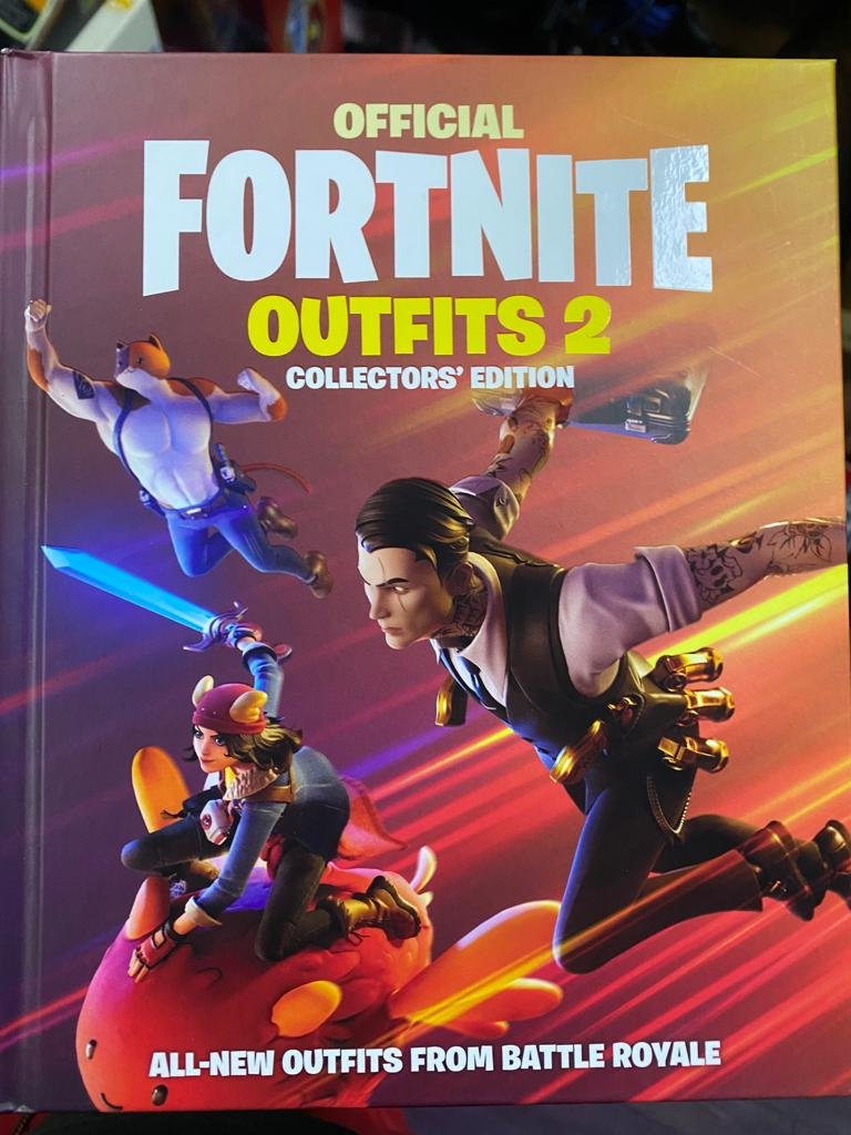 Fortnite Outfits 2 The Collectors' Edition Official Guide Book.jpeg