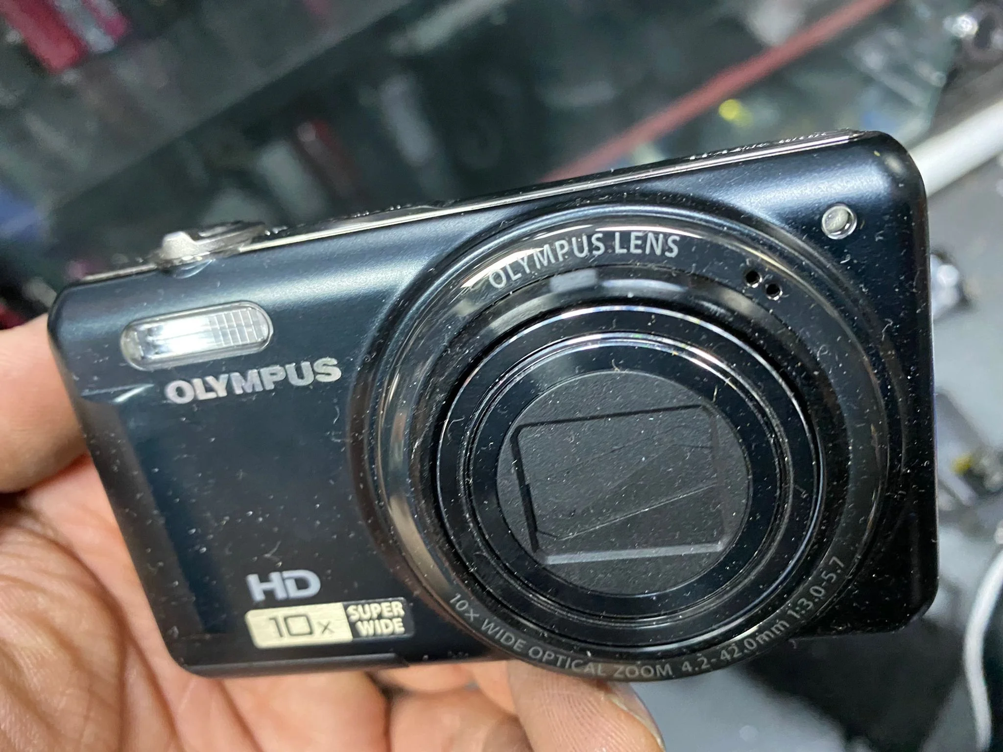 Olympus VR-310 14.1MP Digital Camera | CONDITION - USED | £34.99