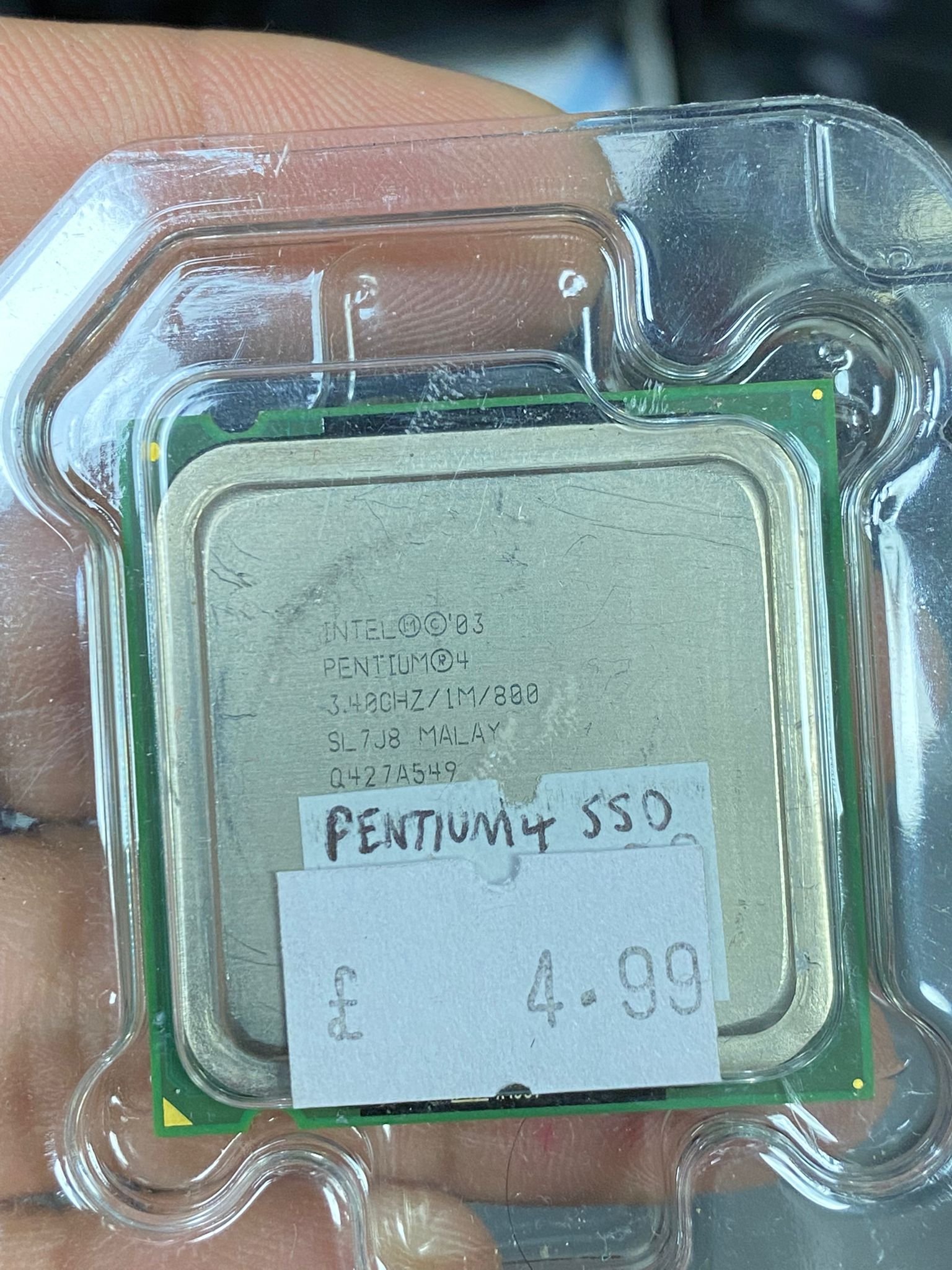 CPU Intel Pentium 4 800.jpeg