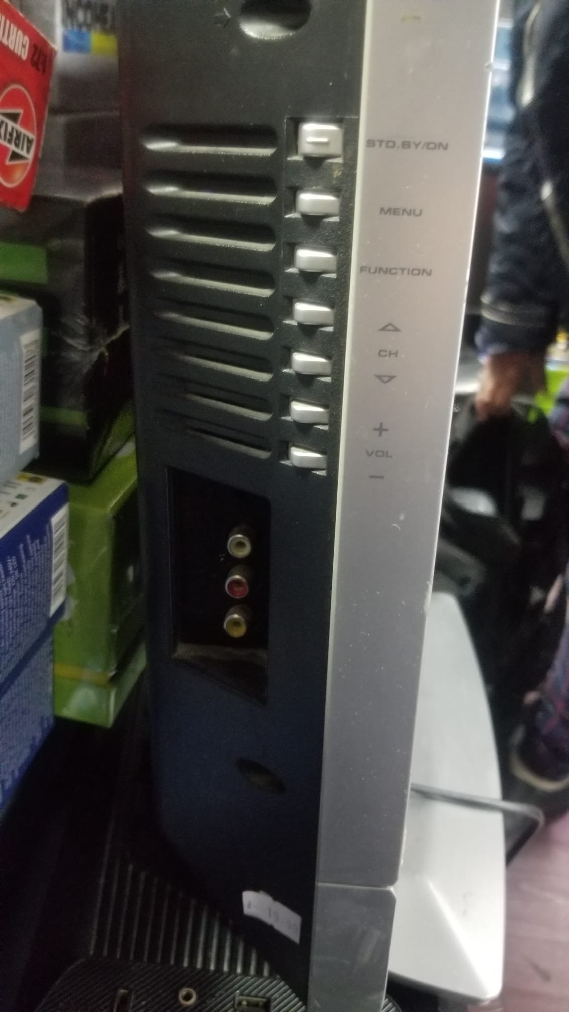 Technika LCD15DVD-107 15 Inch PC VGA AV Silver Black TV & Non Working DVD Player | CONDITION - USED | £14.99