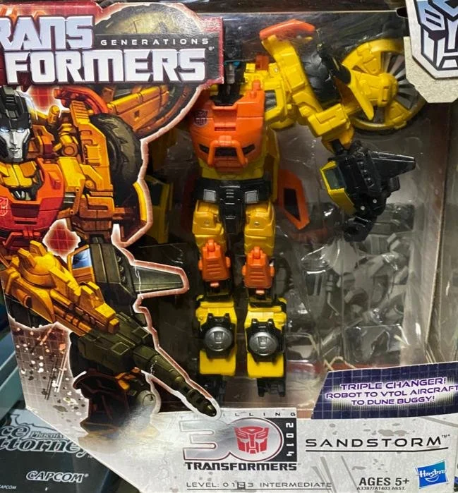 Transformers Generations Sandstorm Voyager Class 2014 30th Anniversary Figure Boxed | CONDITION - USED | £89.99