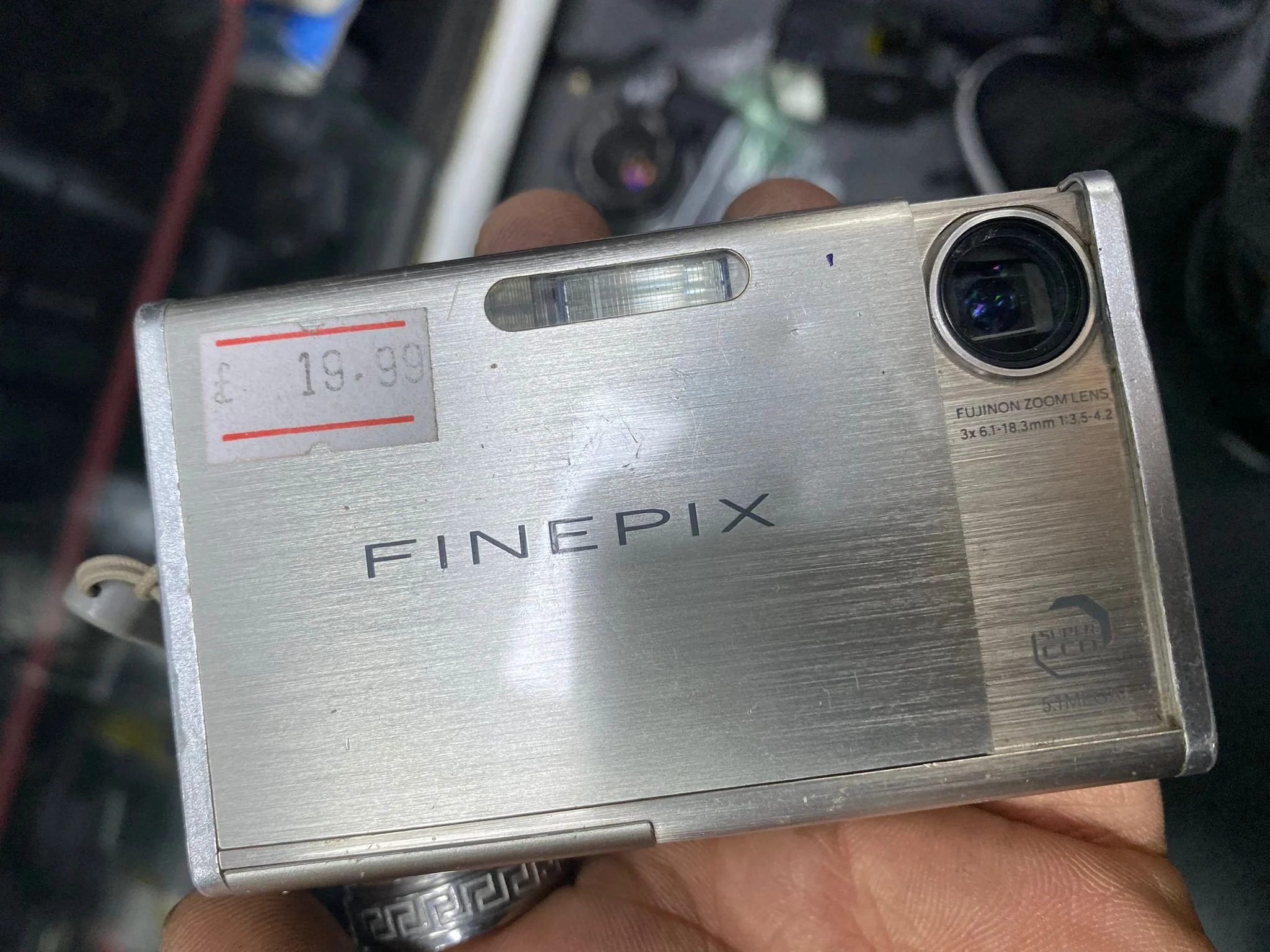 FujiFilm FinePix 5.1MP Digital Camera | CONDITION - USED | £19.99