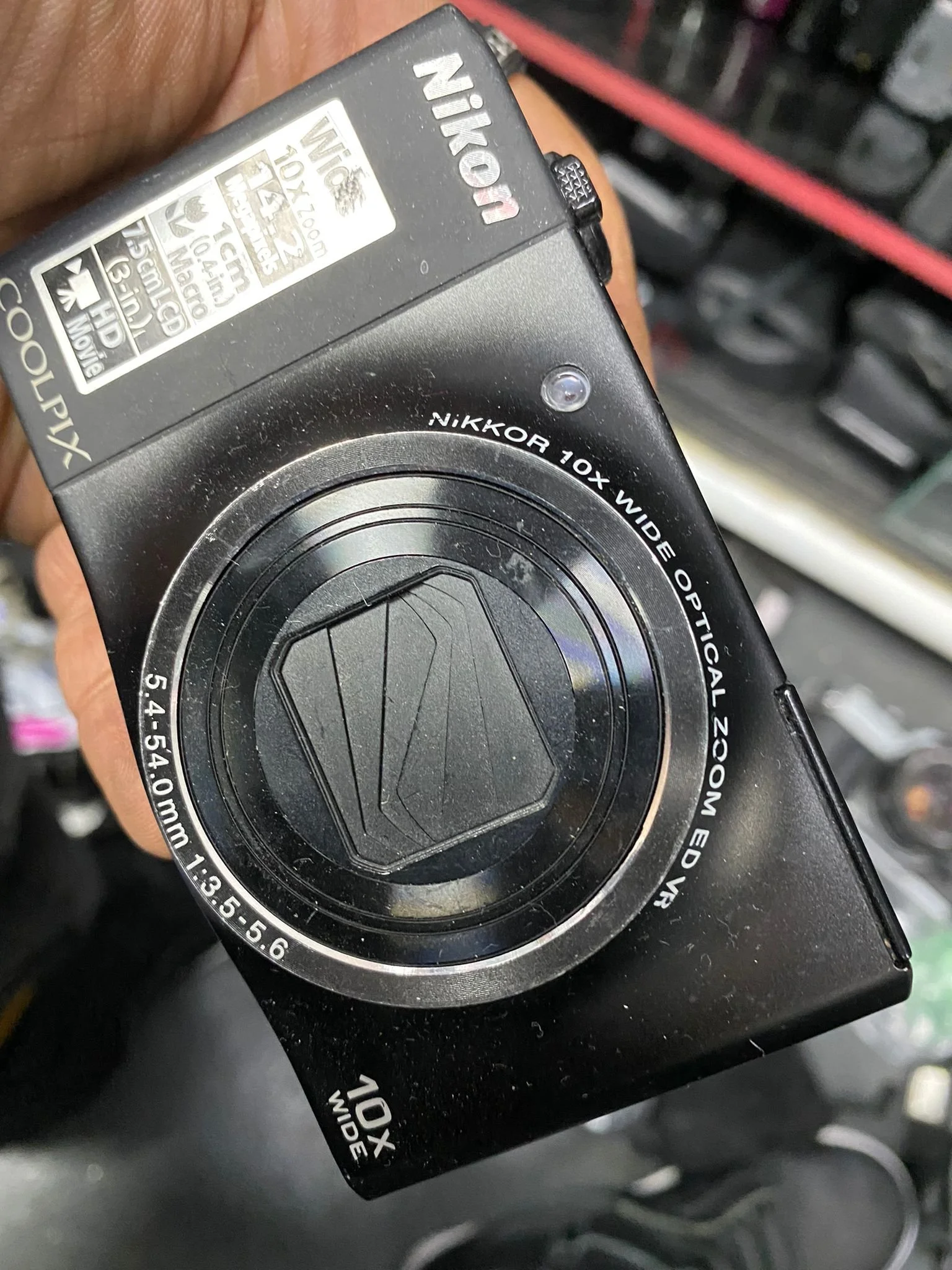 Nikon Coolpix S8000 14.2MP Digital Camera | CONDITION - USED | £79.99 (OUT OF STOCK)