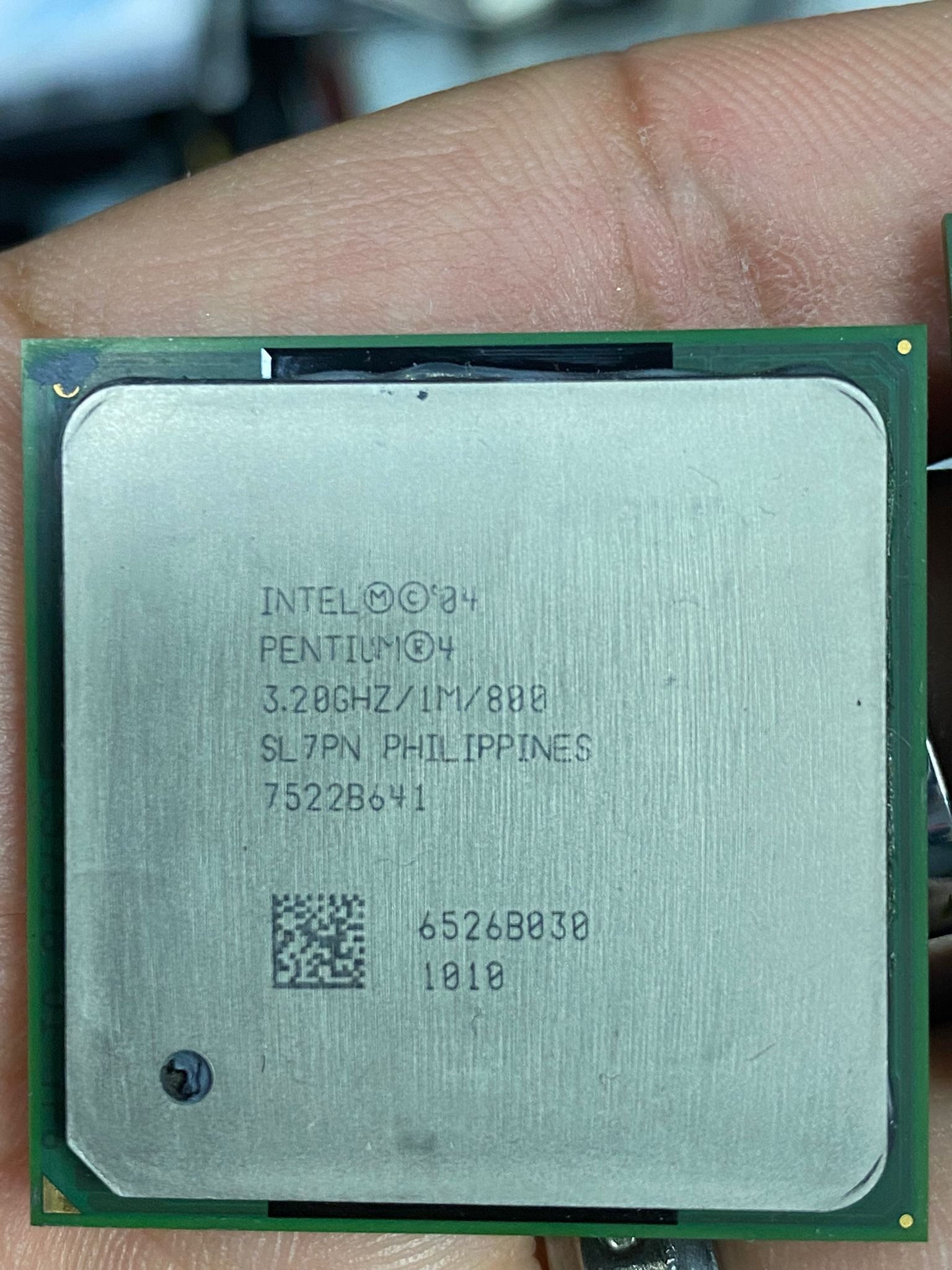 CPU Intel Pentium 800.jpeg